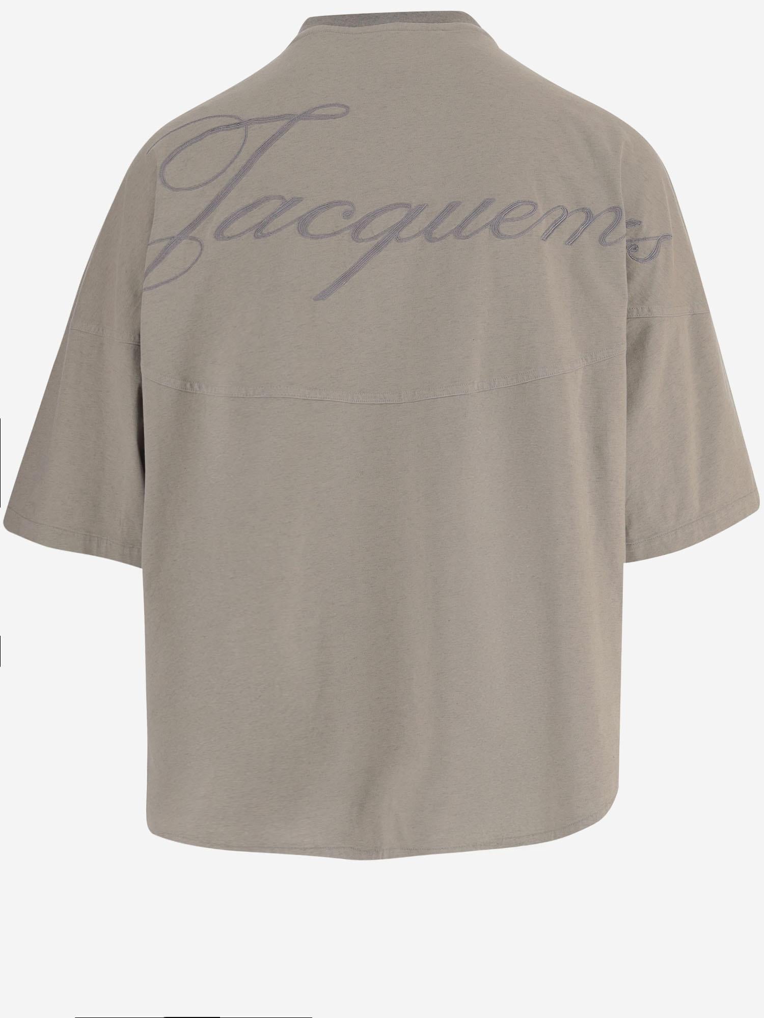 T-SHIRT IN COTONE CON LOGO POSTERIORE TSM00610AJ00029 9CL JACQUEMUS 