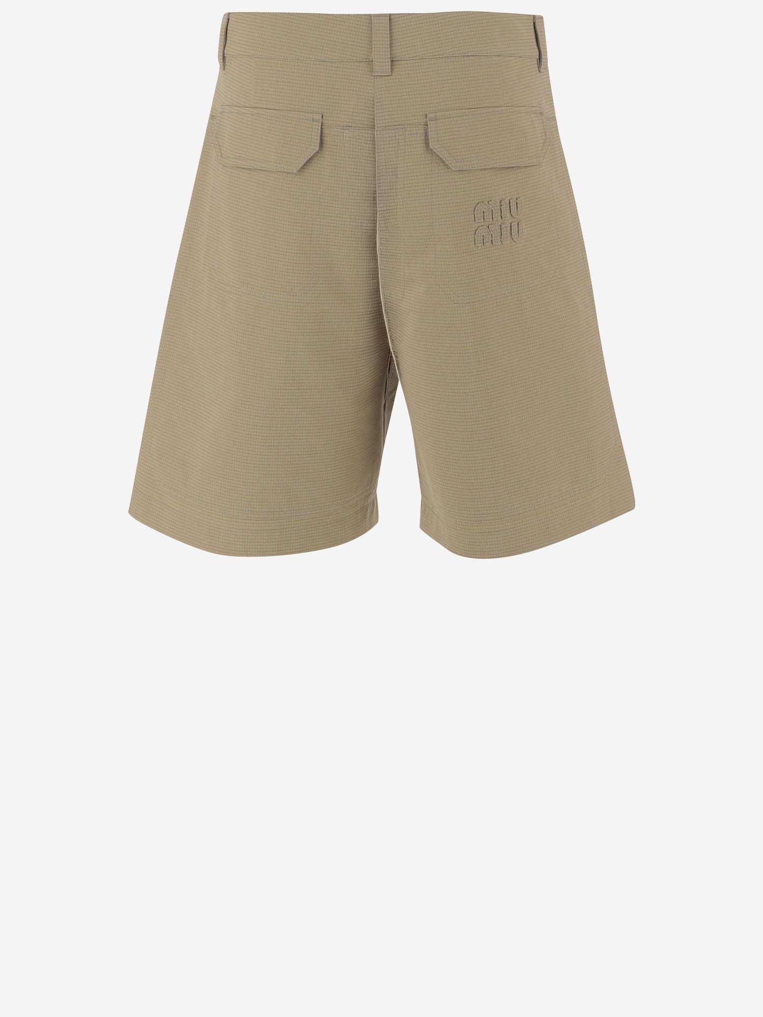 PANTALONI CORTI IN misto cotone MP1973 19CUF0065 MIU MIU 