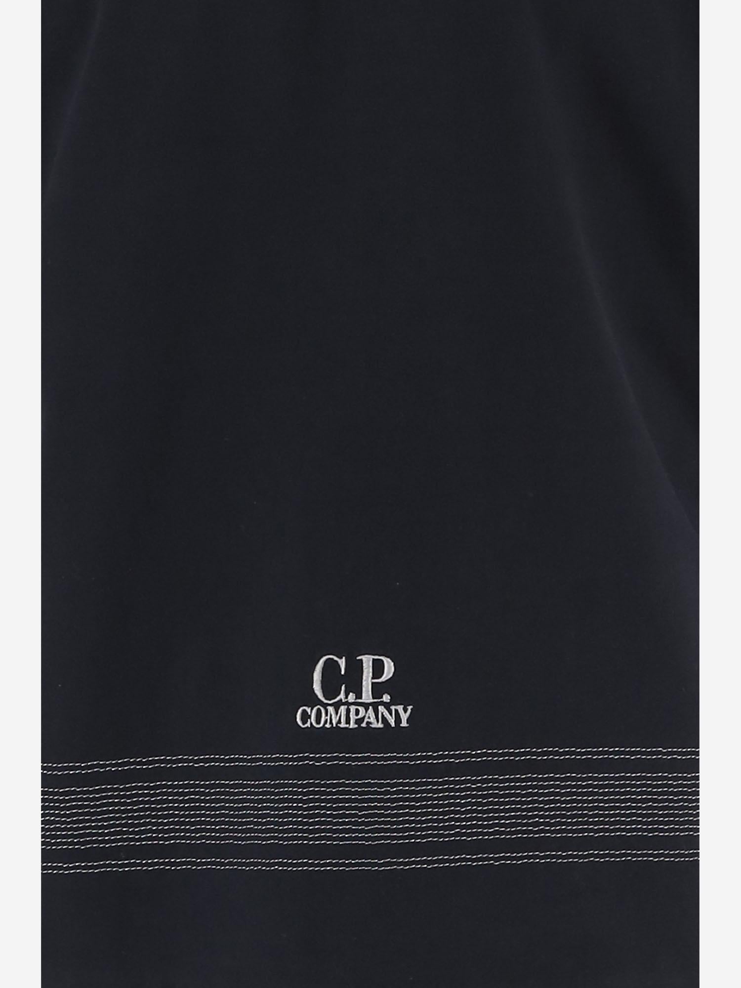 T-SHIRT IN COTONE CON LOGO 20CMTS122A 110580W888 CP COMPANY 