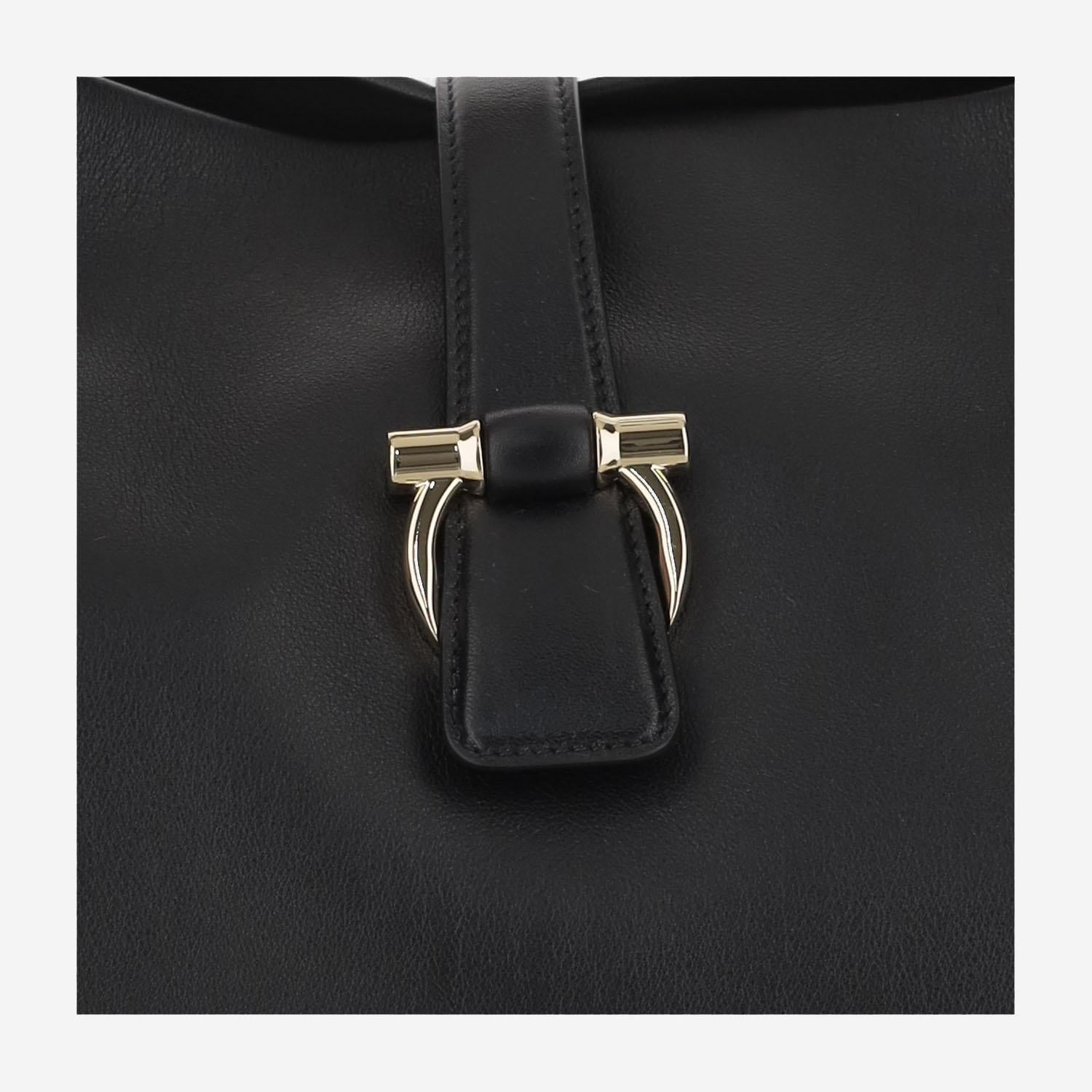BORSA A SPALLA IN PELLE 219804 001NERONERO SALVATORE FERRAGAMO 