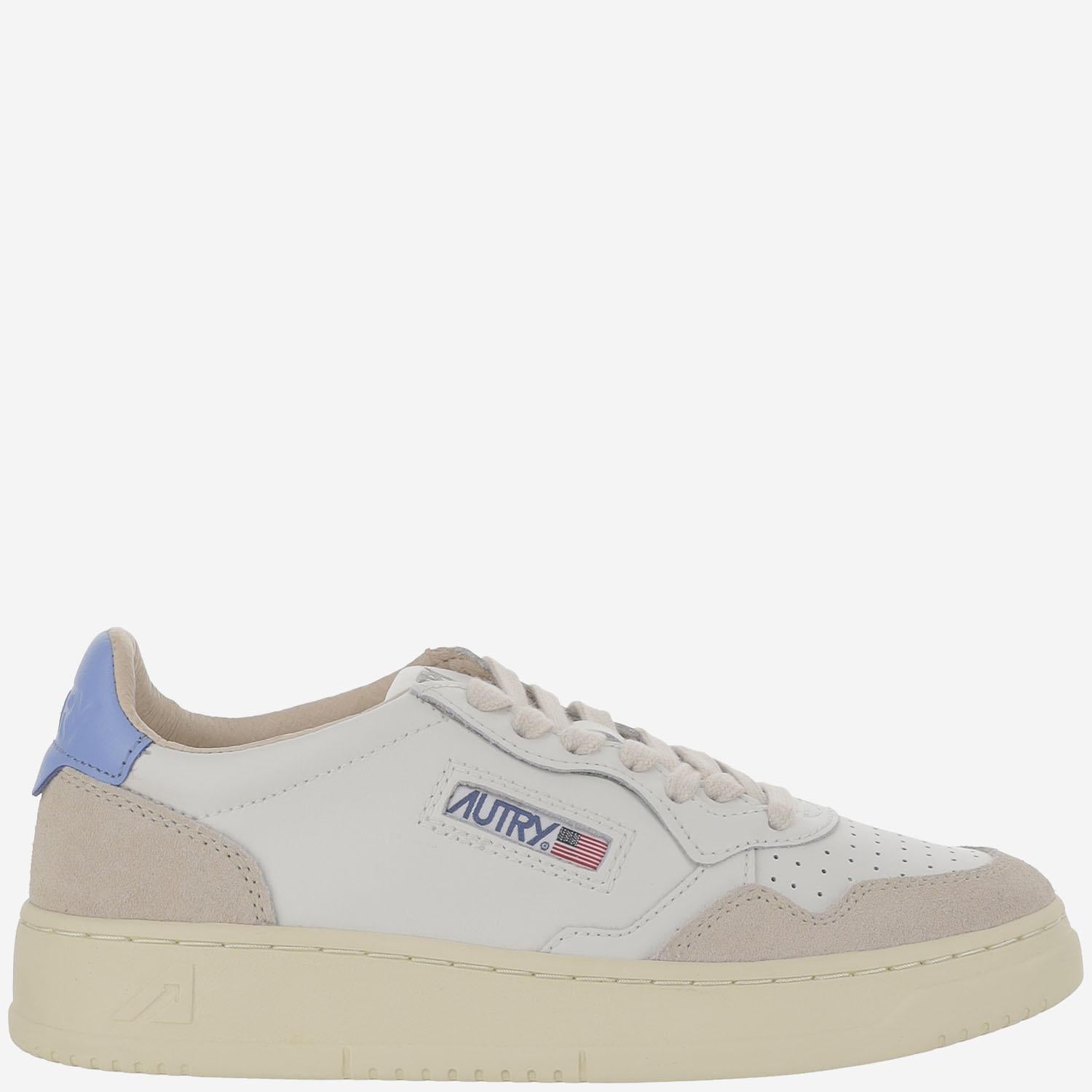 SNEAKERS LOW MEDALIST IN PELLE AULWLS04 WHTDRBLUE AUTRY 