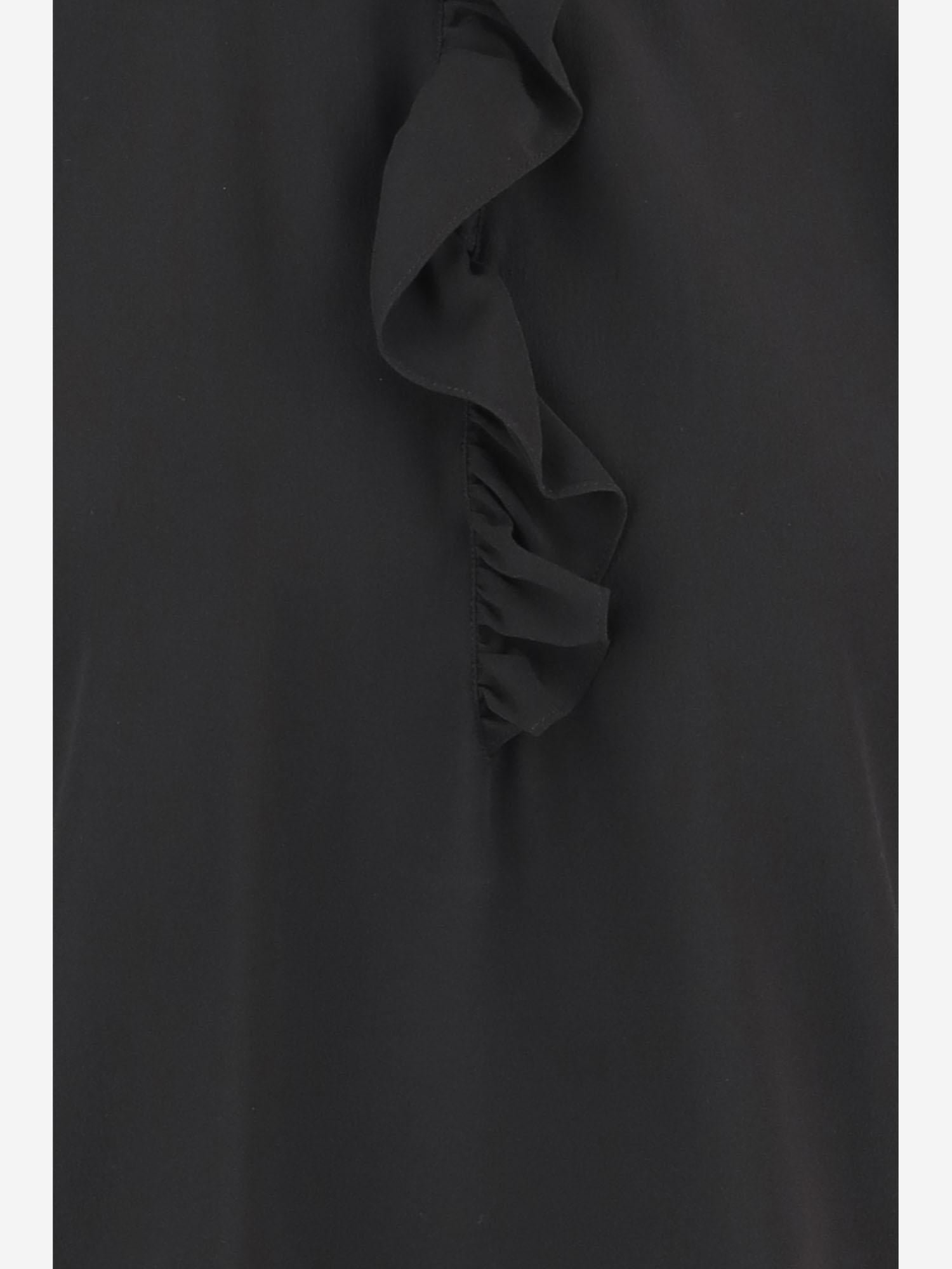 TOP CON VOLANT A MANICHE CORTE IN CRÊPE DE CHINE CH26SHT33005 001 CHLOE 