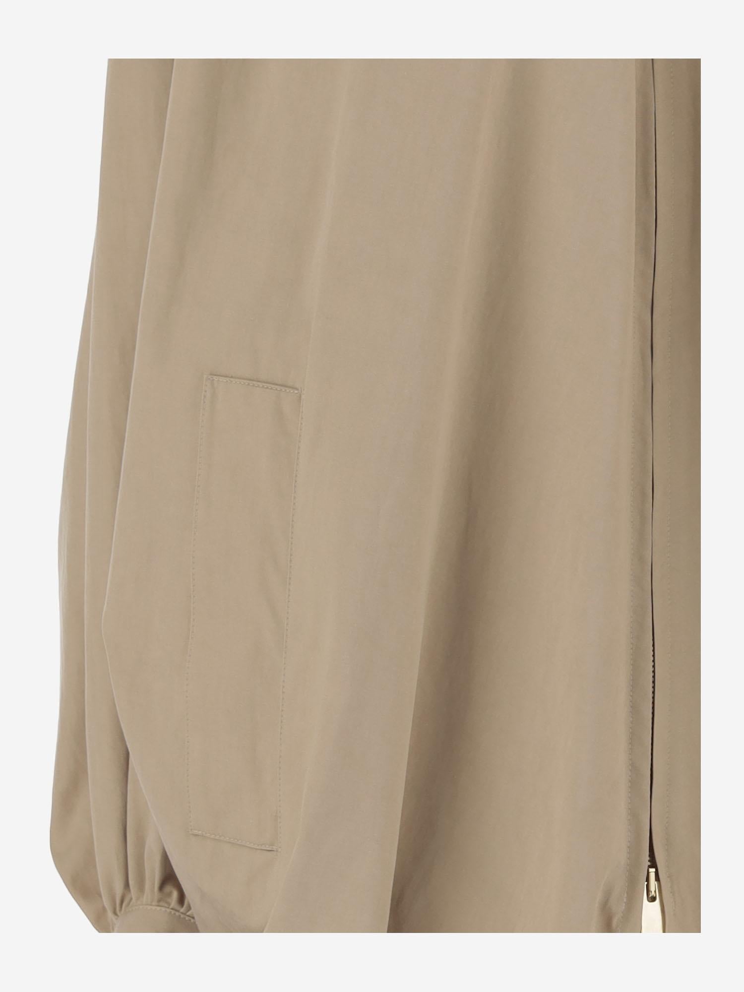 GIUBBOTTO IN COTONE E LYOCELL CON ORLO CURVO WJA26 FAC1460085 DARKPARK 