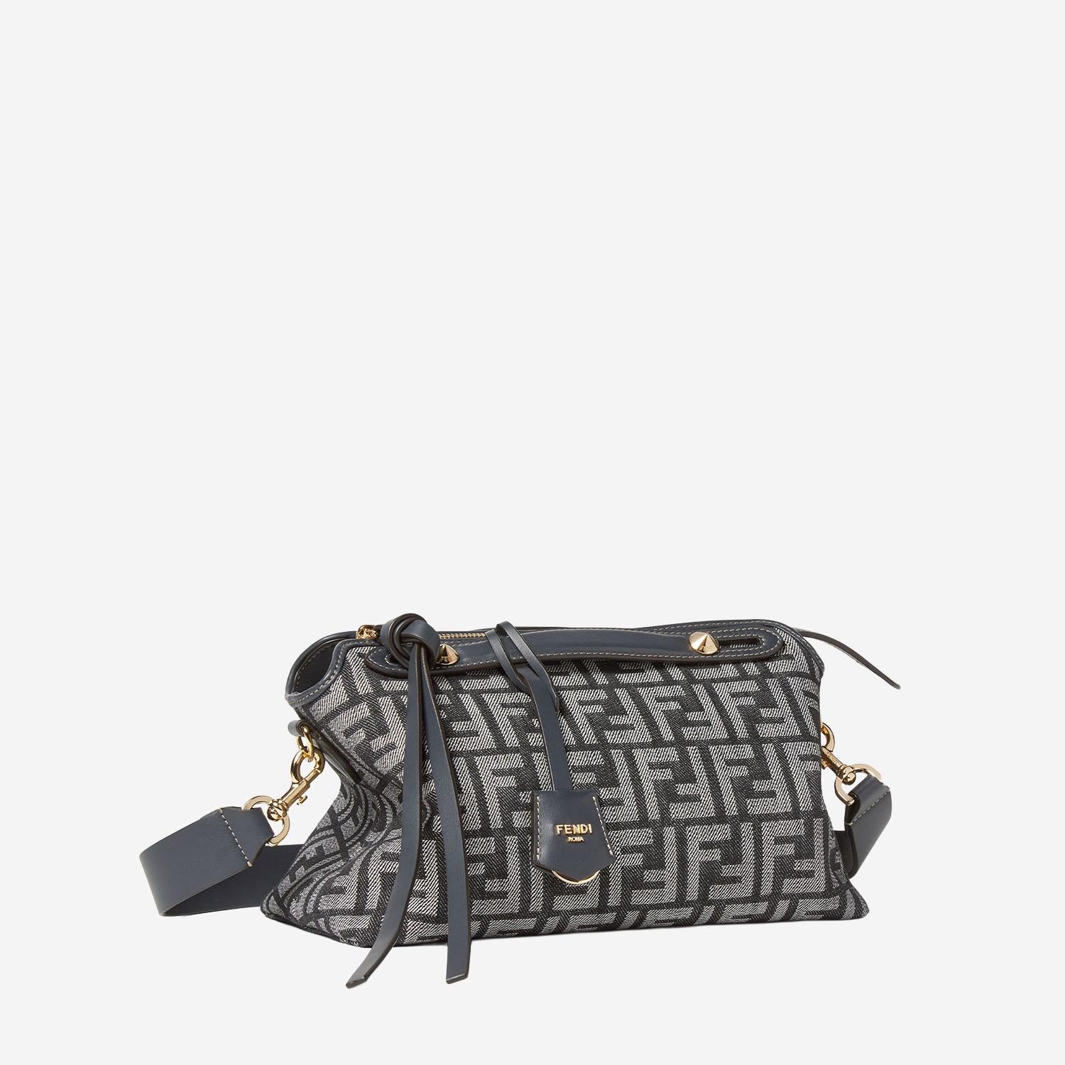 BORSA MEDIA BY THE WAY SOFT 8BL155 AUT4F1UJ5 FENDI 