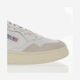 SNEAKERS LOW MEDALIST IN PELLE AULWLS12 LEATSUEDEWHTFORGET AUTRY 