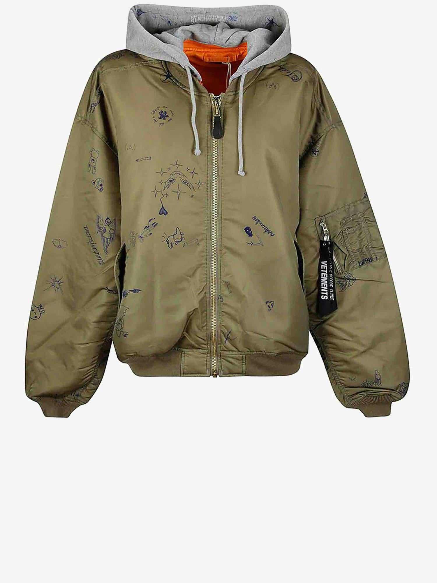 GIACCA BOMBER CON STAMPE GRAFICHE UE54JA240Z GREEN VETEMENTS 