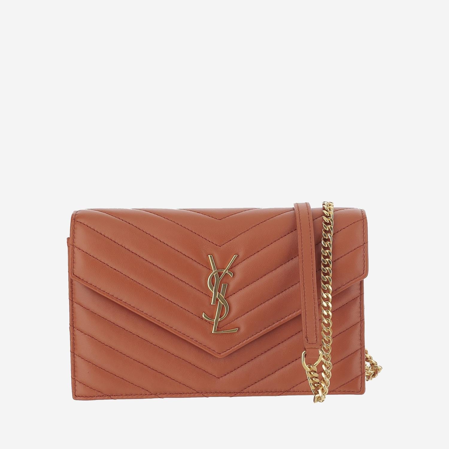 PORTAFOGLIO IN PELLE CON CATENA ENVELOPE CASSANDRE 857605 AAA447993 SAINT LAURENT 