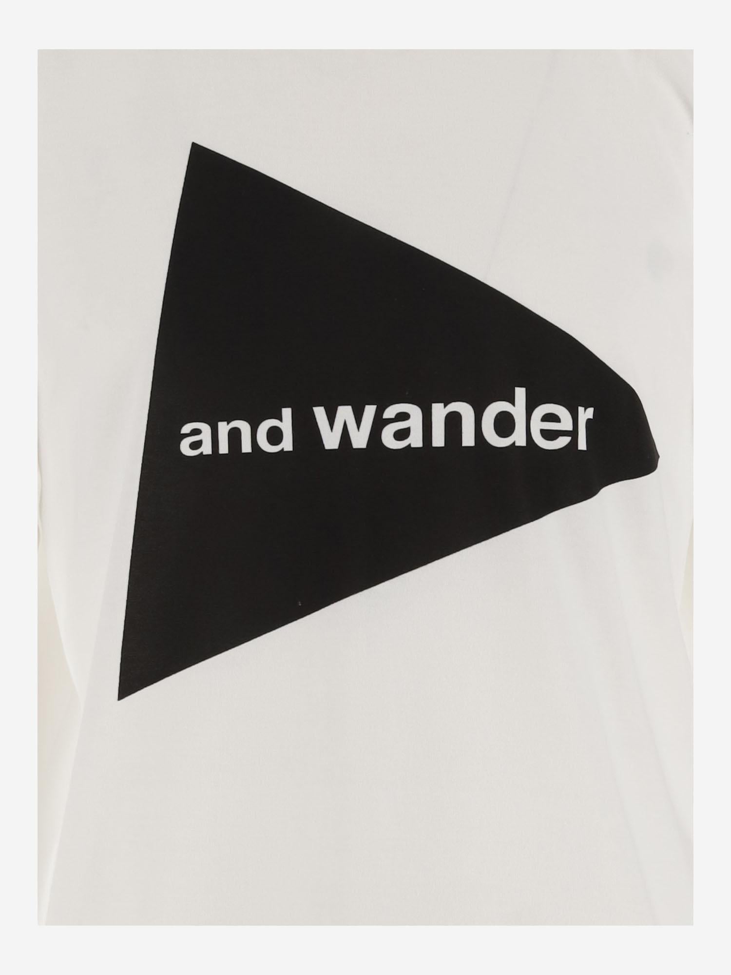 T-SHIRT IN MISTO COTONE CON LOGO 5746984076 030 AND WANDER 