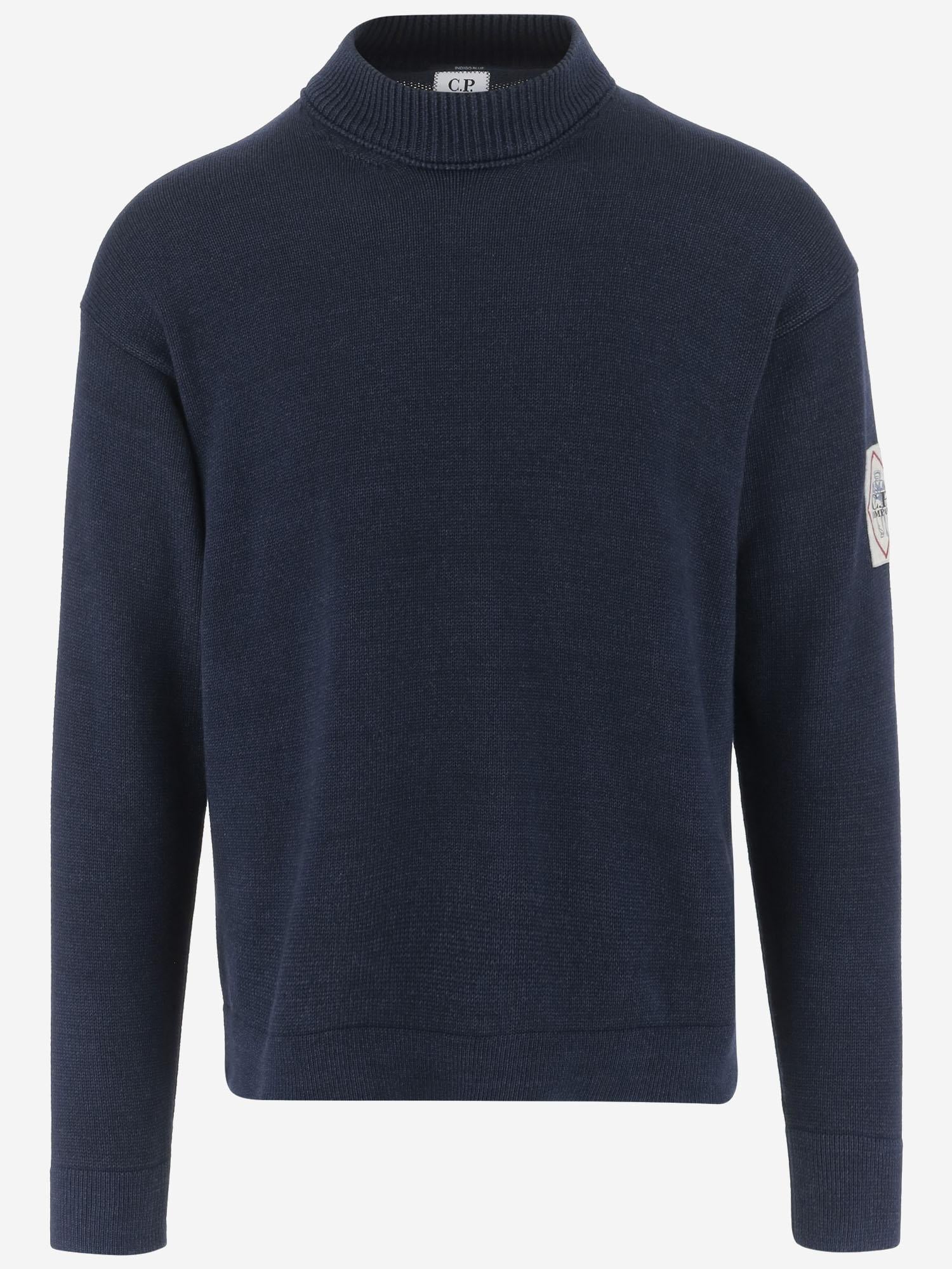 MAGLIONE IN COTONE CON LOGO 19CMKN193A 110330A886 CP COMPANY 