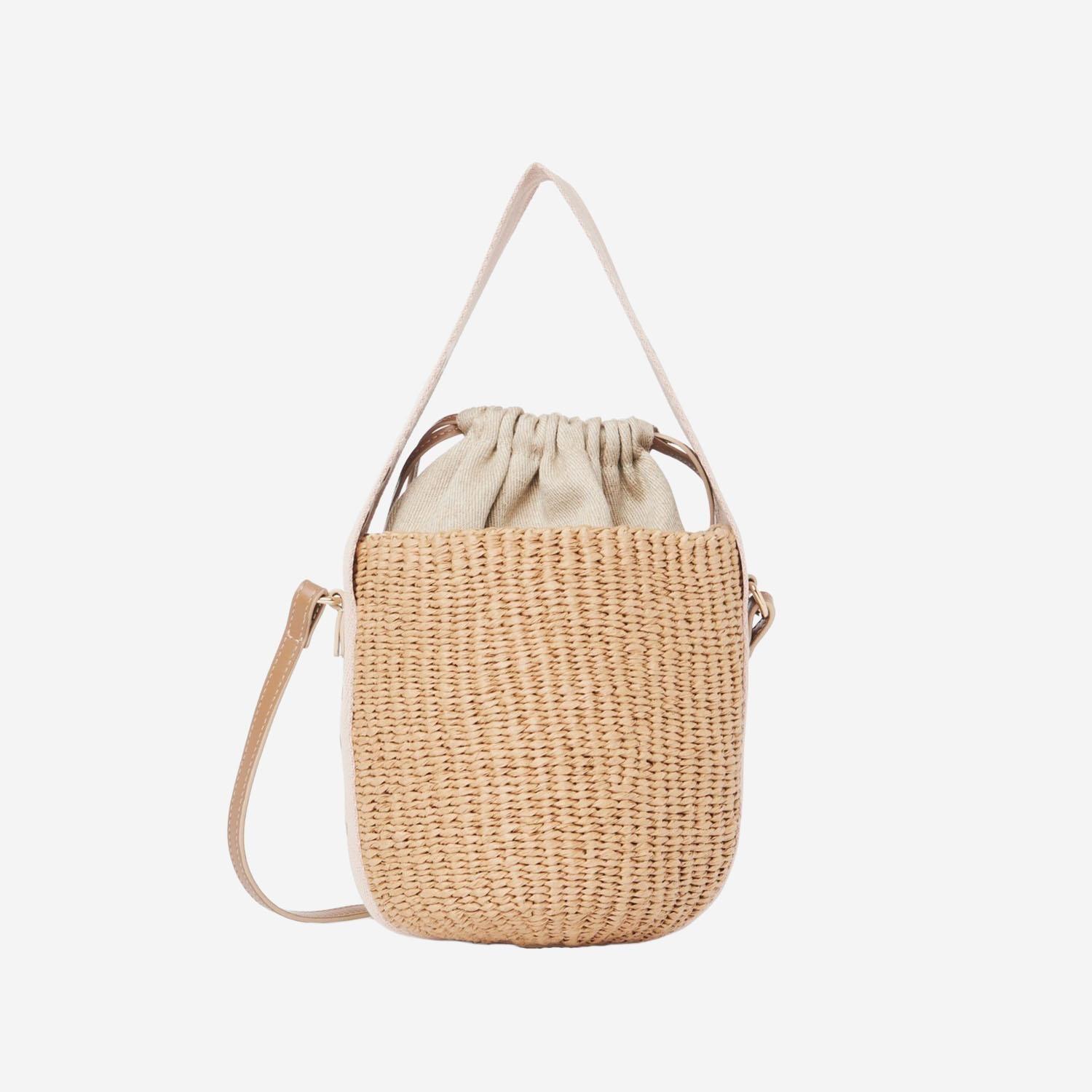 BORSA BUCKET WOODY IN RAFIA CHC26AS381L18 26Y CHLOE 