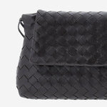BORSA POUCH GIORNO IN PELLE 857657 V3IV02132 BOTTEGA VENETA 