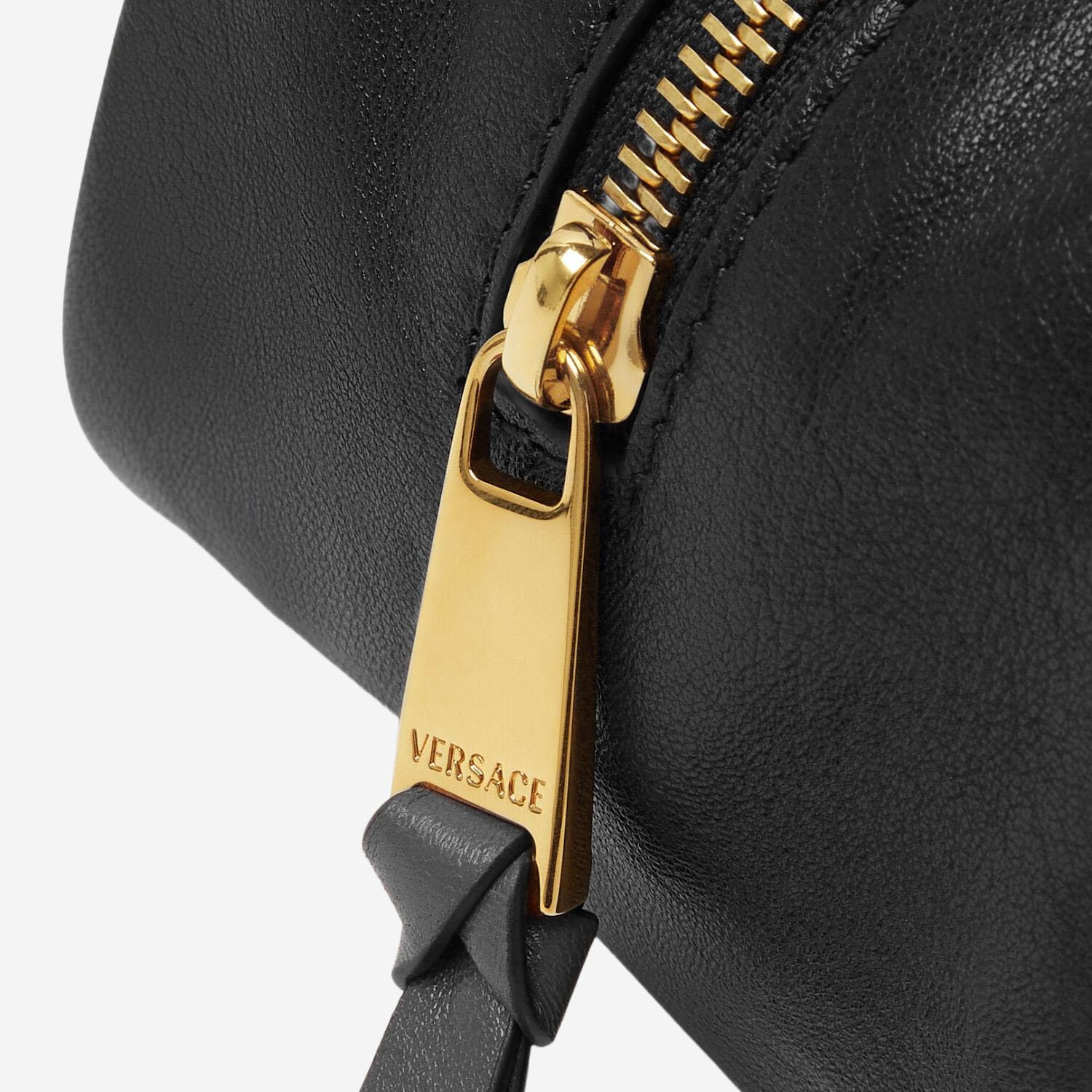 BORSA DA BOWLING IN PELLE 1015792 1A131711B00V VERSACE 