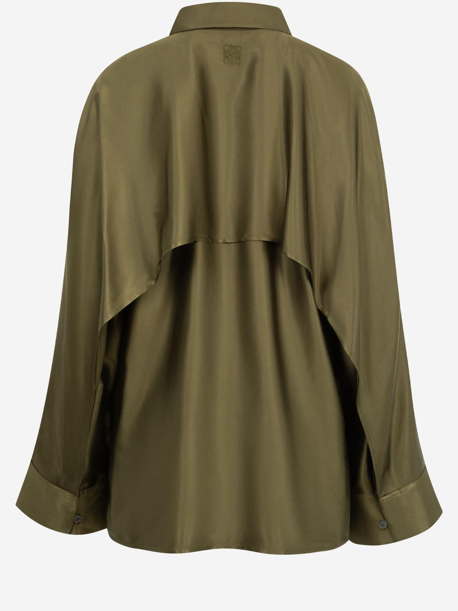 CAMICIA FLUIDA IN VISCOSA STRETCH CON MANTELLINA POSTERIORE S359Y05XGF 4160 LOEWE 