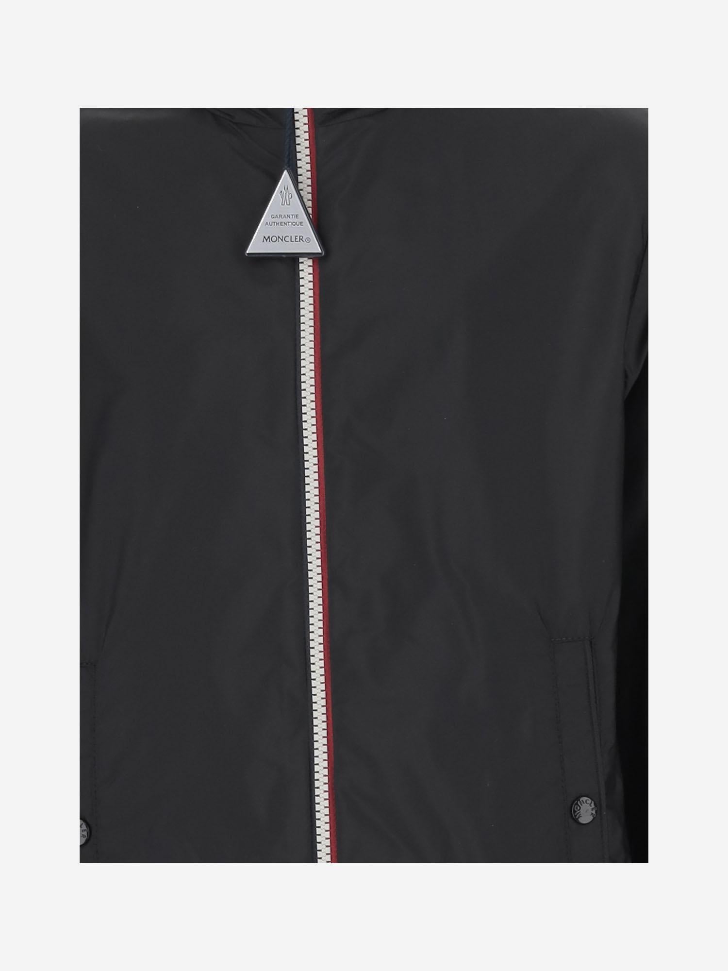 MONCLER ENFANTS 1A0005753A5E999