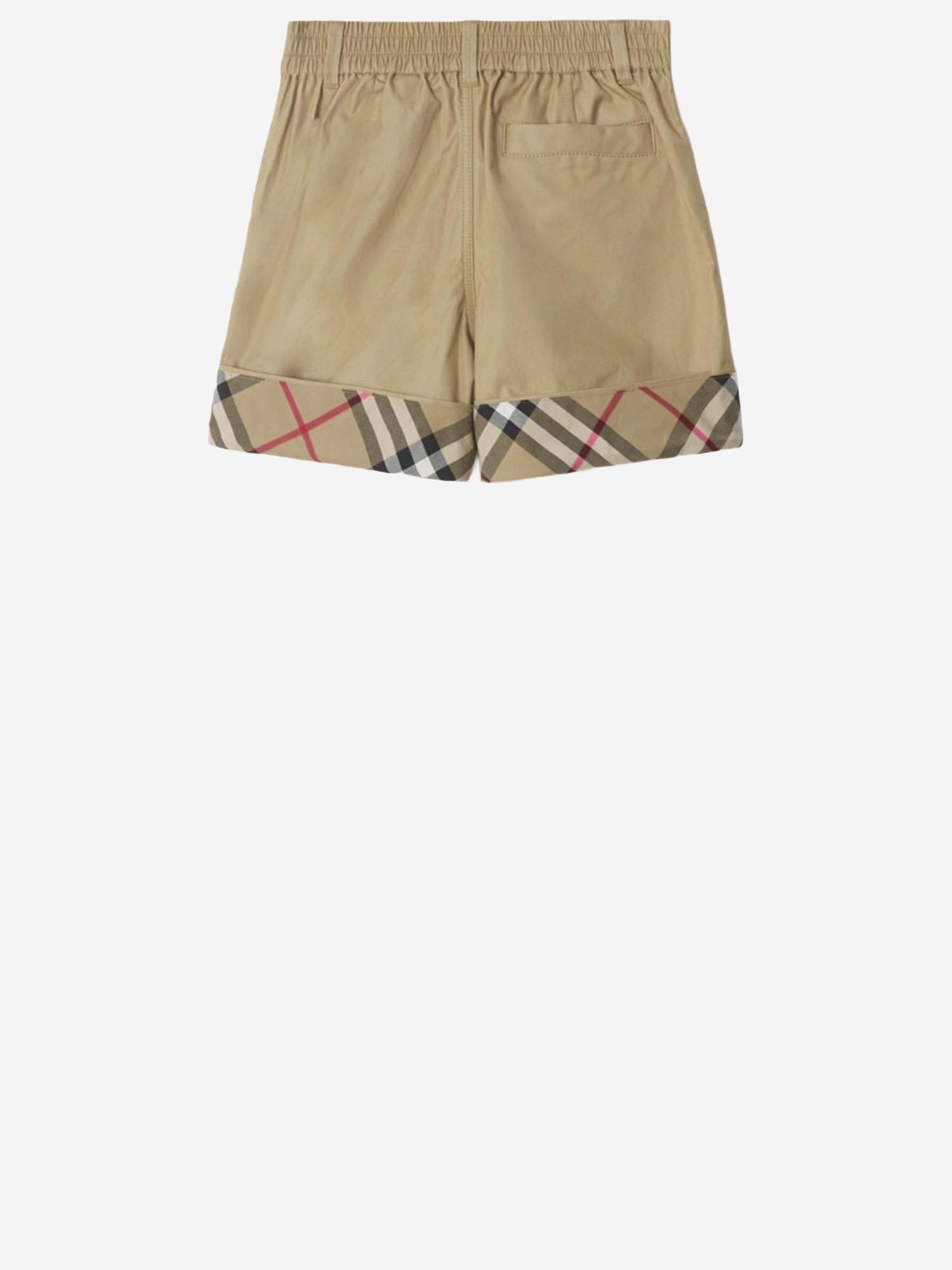 PANTALONI CORTI IN COTONE CON MOTIVO CHECK 8117173 SAND BURBERRY KIDS 