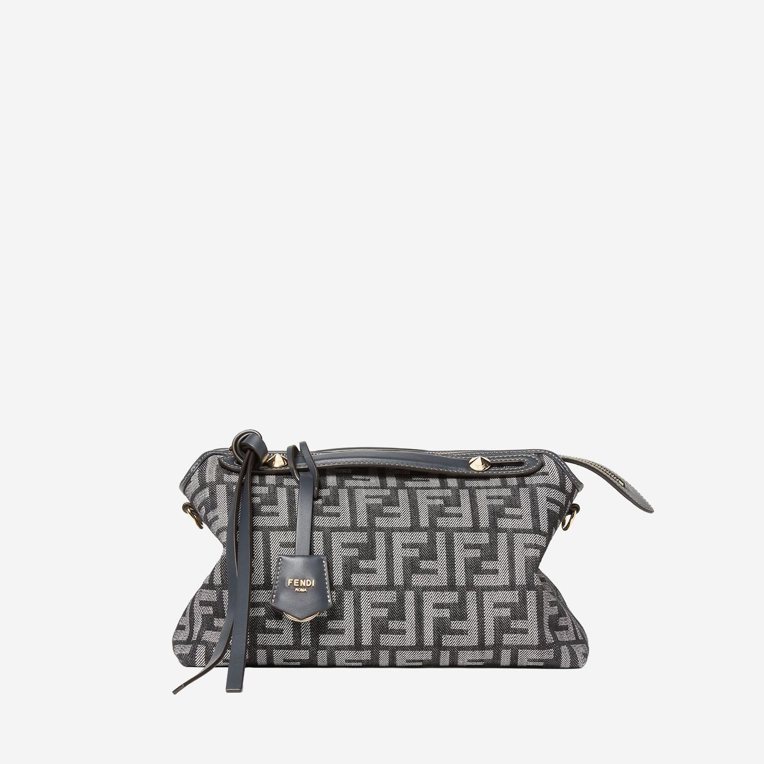 BORSA MEDIA BY THE WAY SOFT 8BL155 AUT4F1UJ5 FENDI 