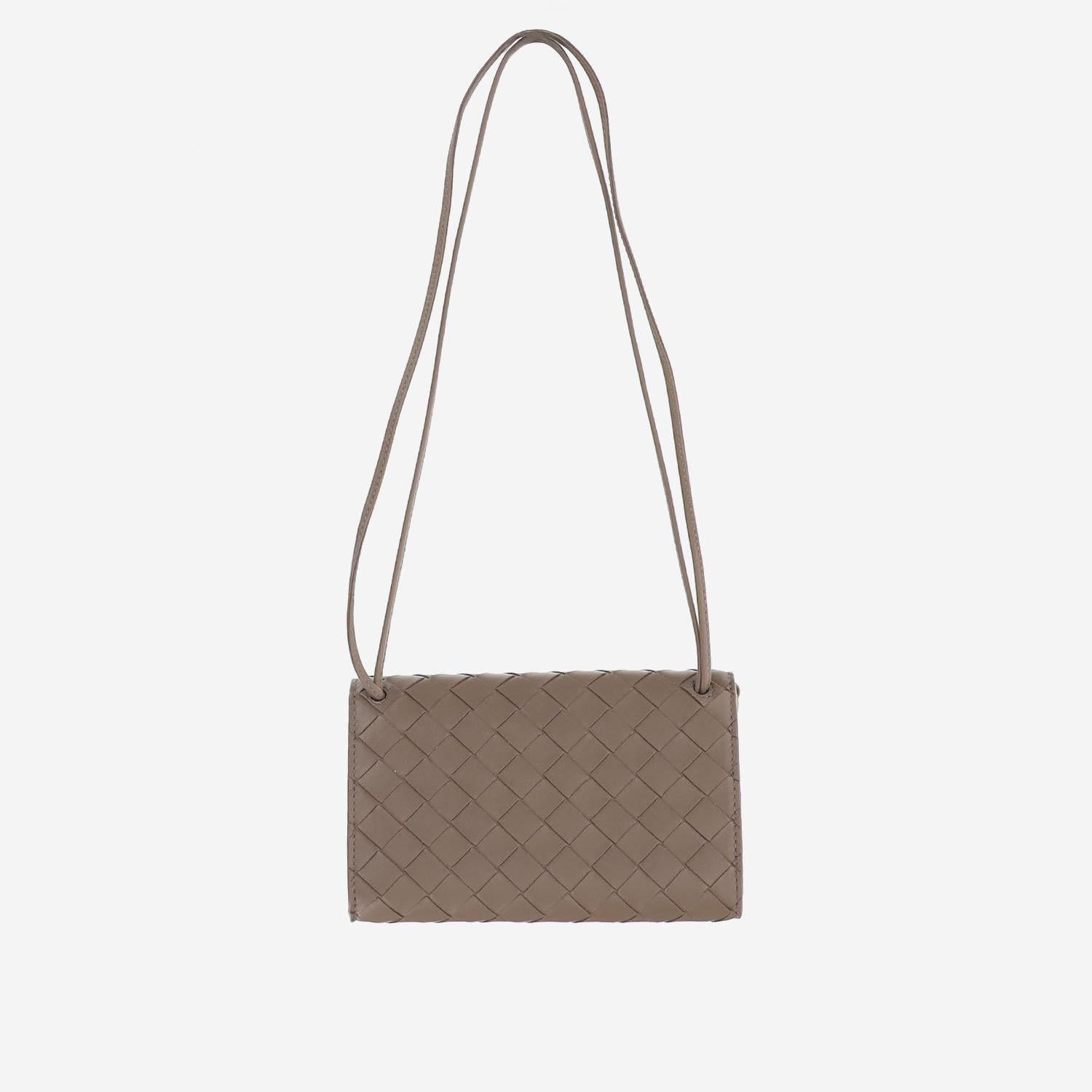 POCHETTE ANDIAMO IN PELLE 836940 VCPP22360 BOTTEGA VENETA 