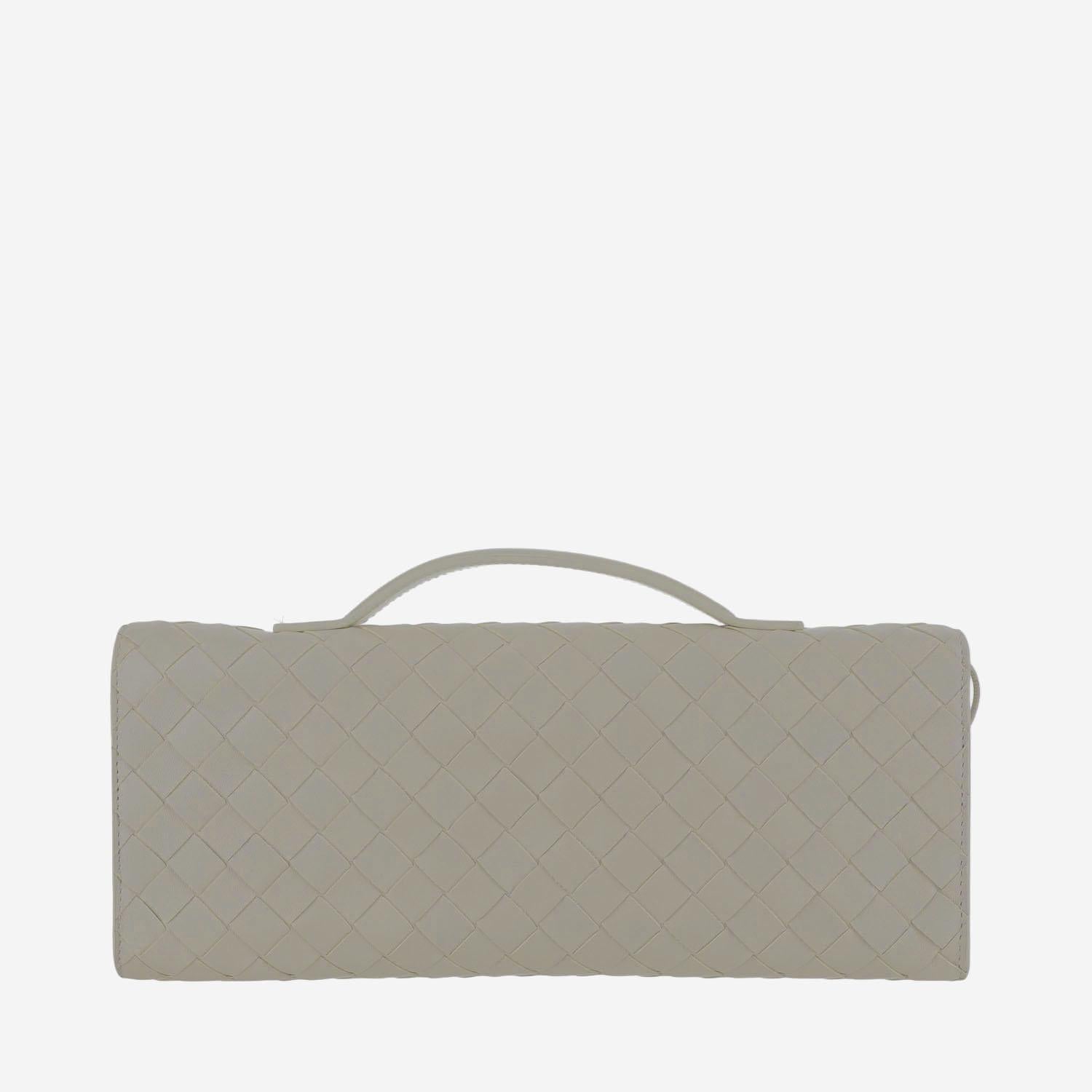 BORSA CLUTCH ANDIAMO 741511 VCPP39614 BOTTEGA VENETA 