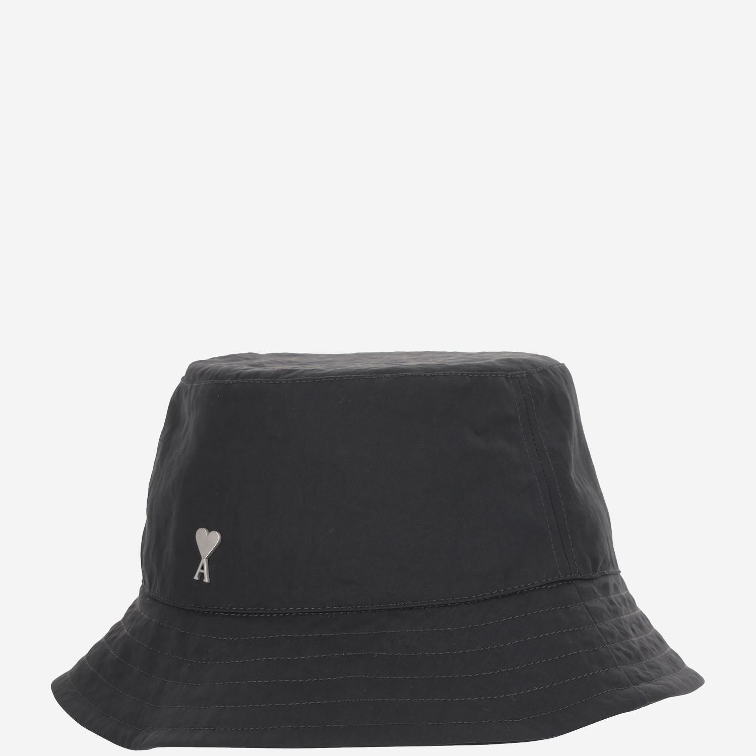 CAPPELLO BUCKET IN NYLON CON LOGO UHA671PA0035 020 AMI 