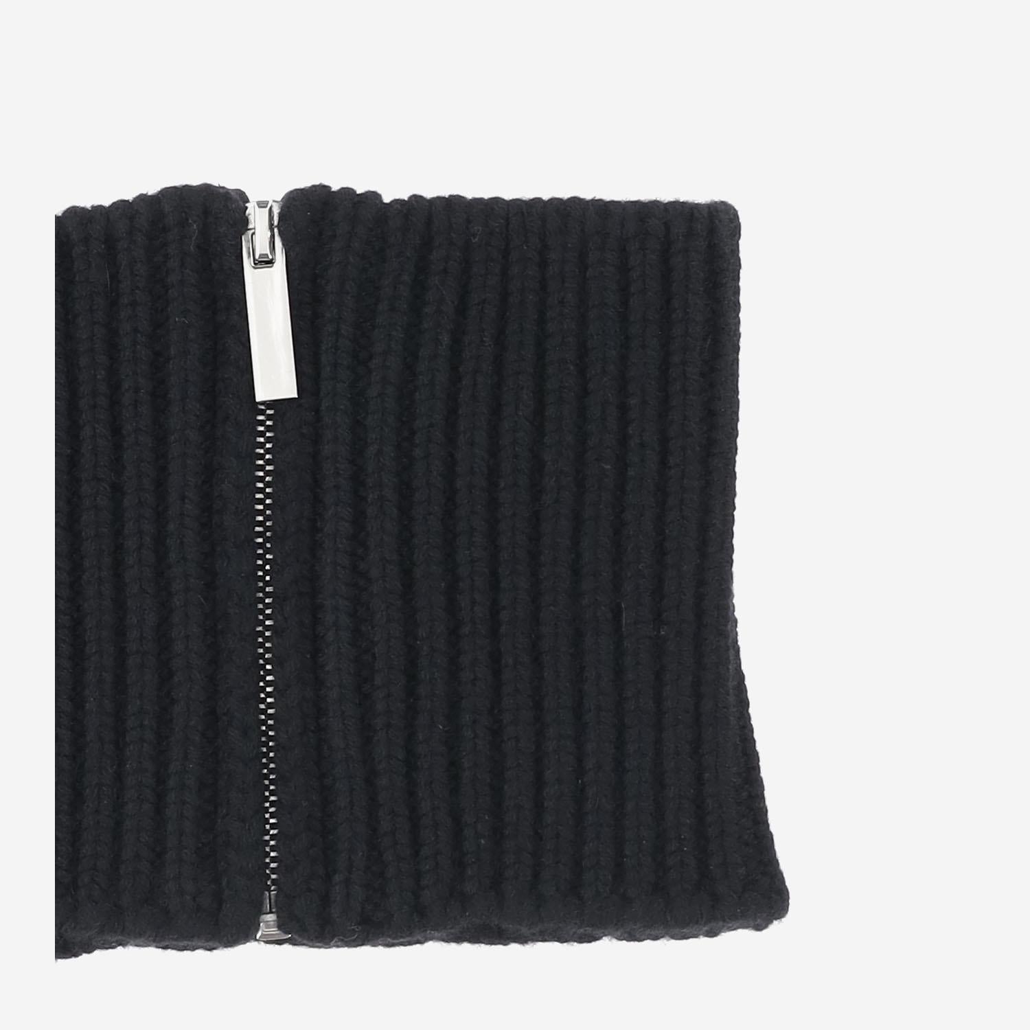 SCIARPA COLLETTO CASH IN MAGLIA DI CASHMERE W25950M 0900 SASUPHI 