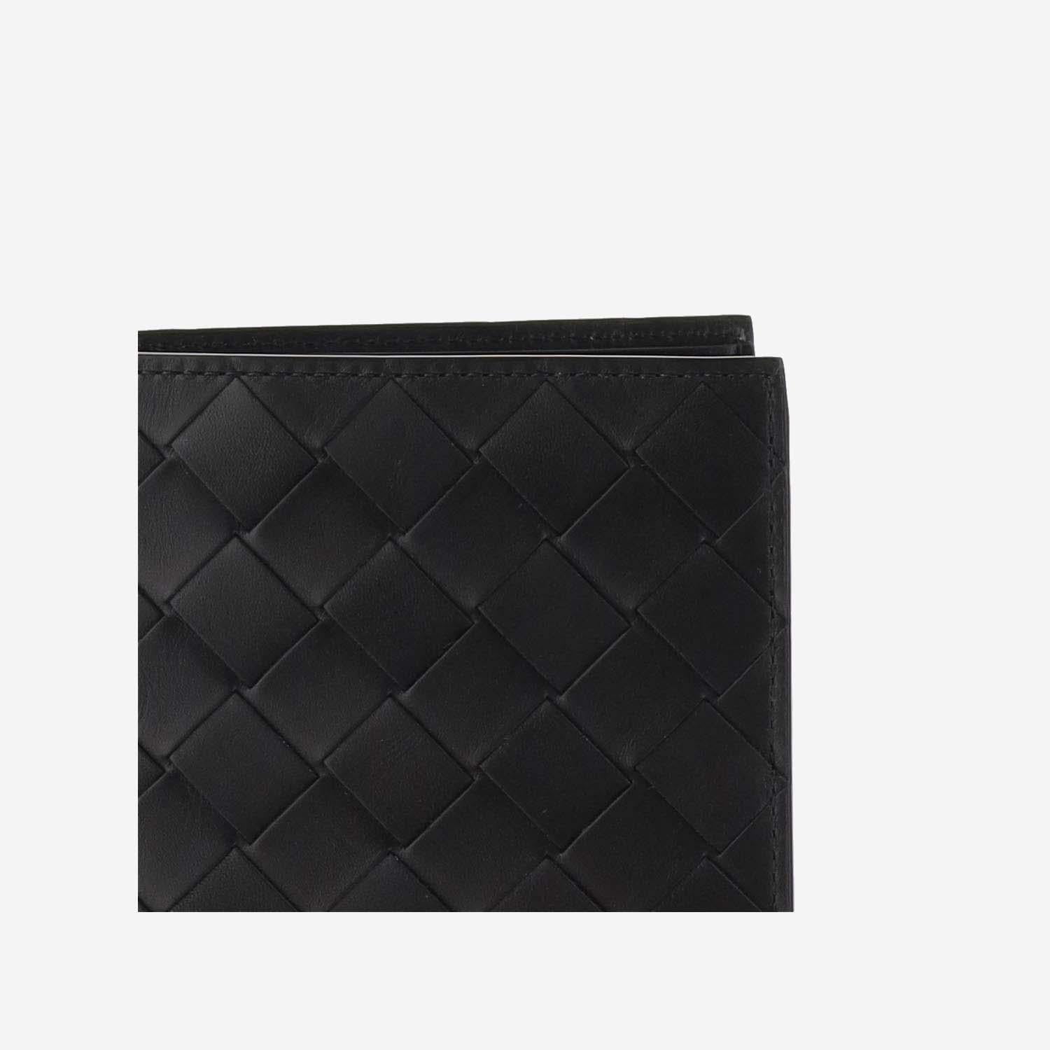 PORTAFOGLIO INTRECCIATO BI-FOLD 743211 VCPQ48803 BOTTEGA VENETA 