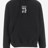 FELPA IN COTONE CON STAMPA GRAFICA 855976 XJHQT1043 GUCCI 