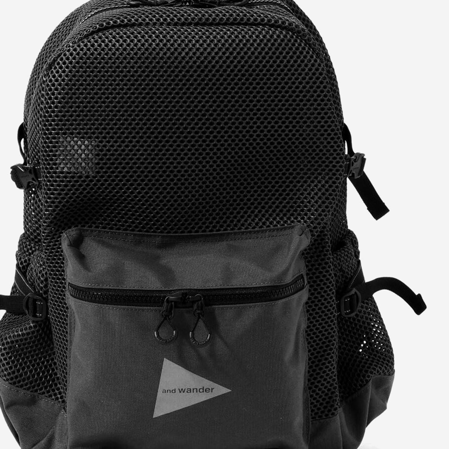 ZAINO IN NYLON CON STRUTTURA IN RETE 5745985227 010 AND WANDER 