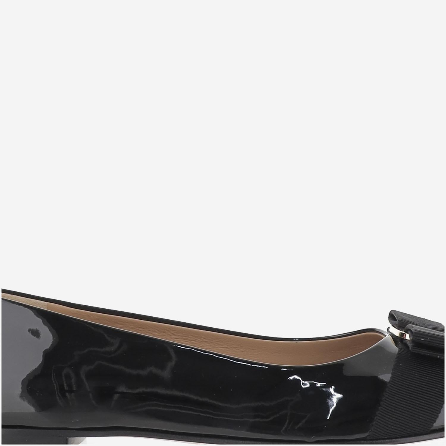 BALLERINE VARINA VARINA 007NEROBISCOTTOAI2011 SALVATORE FERRAGAMO 