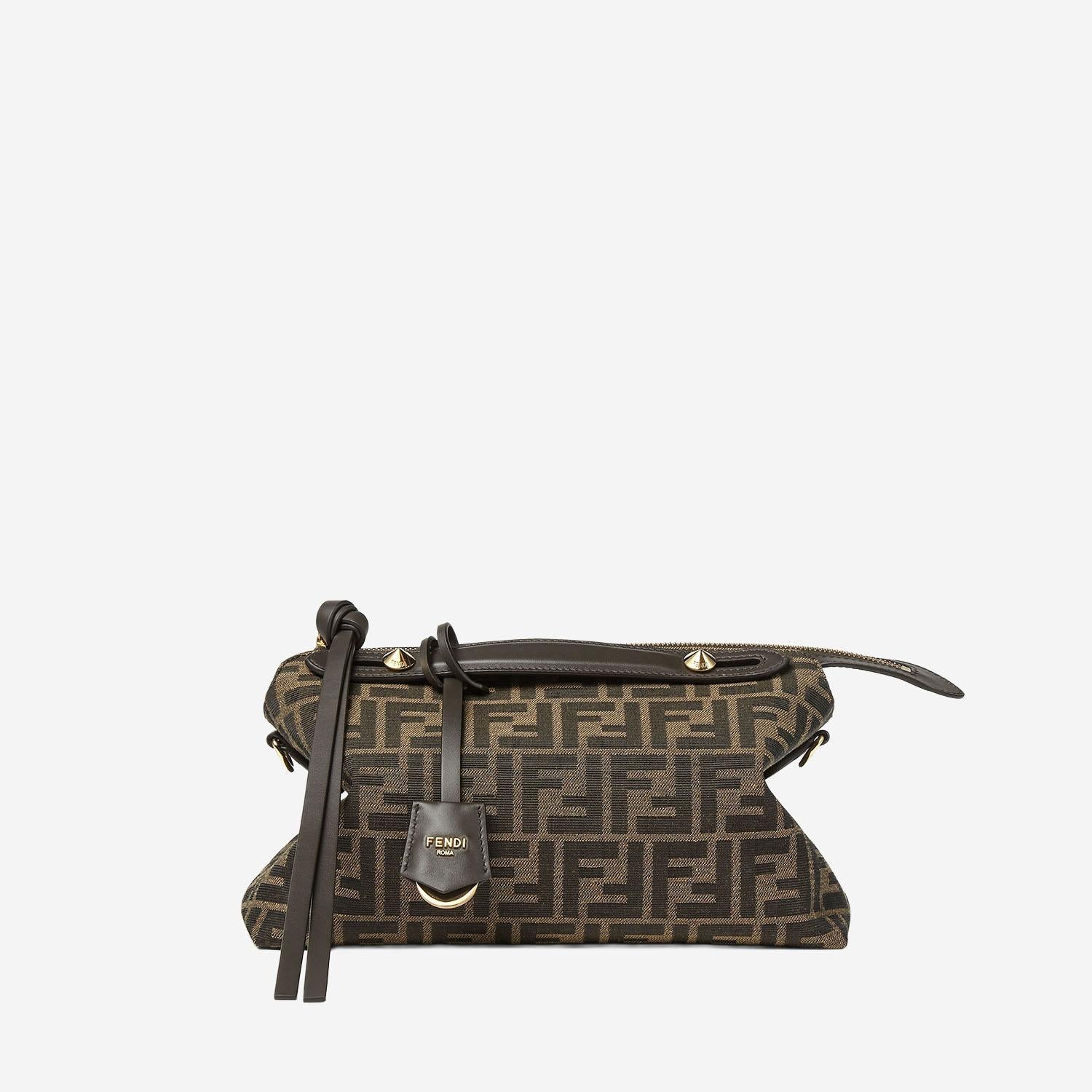 Borsa By The Way Soft Medium 8BL155 AFPMF1GL7 FENDI 