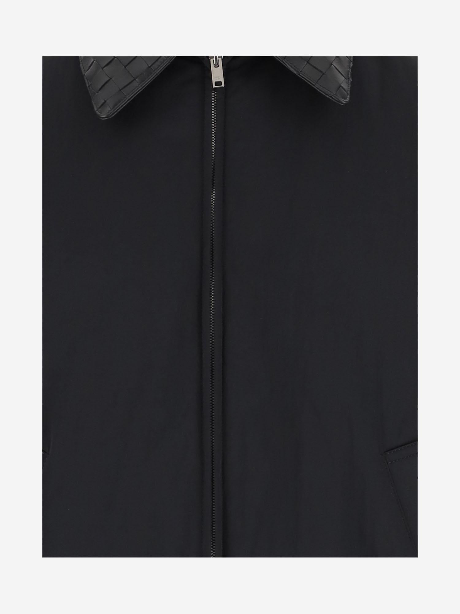 GIACCA IN NYLON CON COLLETTO INTRECCIATO 837043 V5O301000 BOTTEGA VENETA 