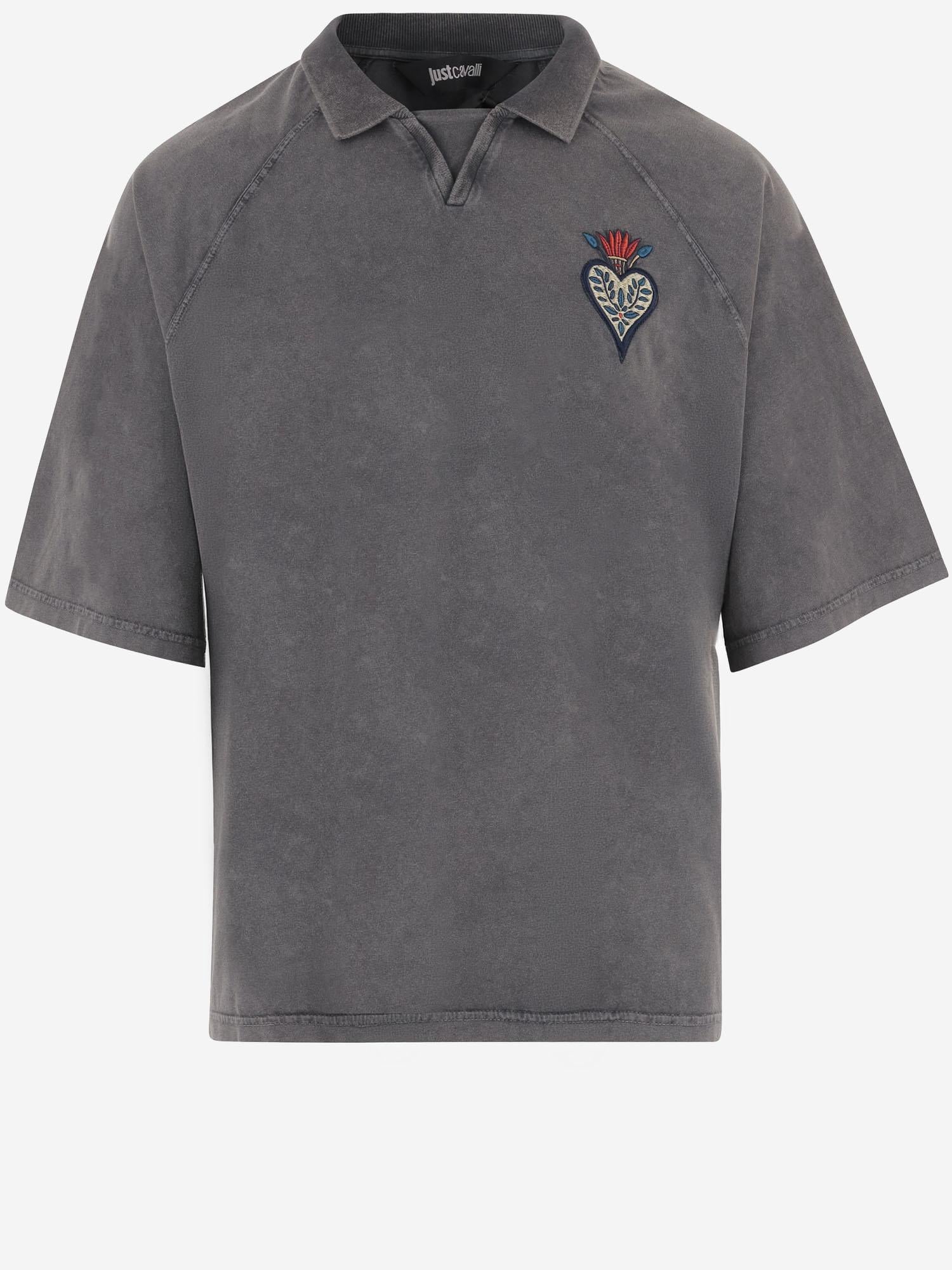 T-SHIRT IN COTONE CON RICAMO FIAMMA E LOGO POSTERIORE 80OAHE22 CJW13899 JUST CAVALLI 