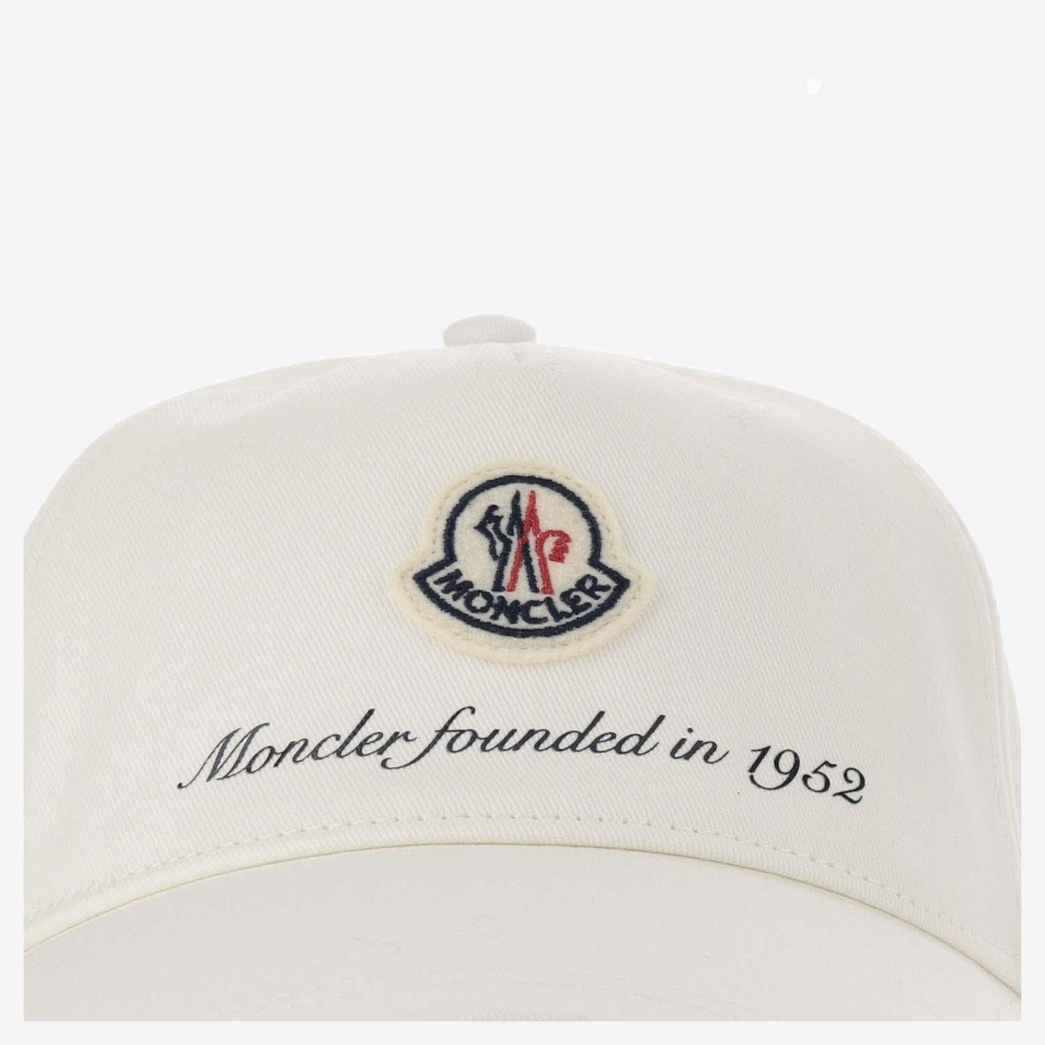 CAPPELLO DA BASEBALL CON LOGO 3B00002 0U162034 MONCLER 