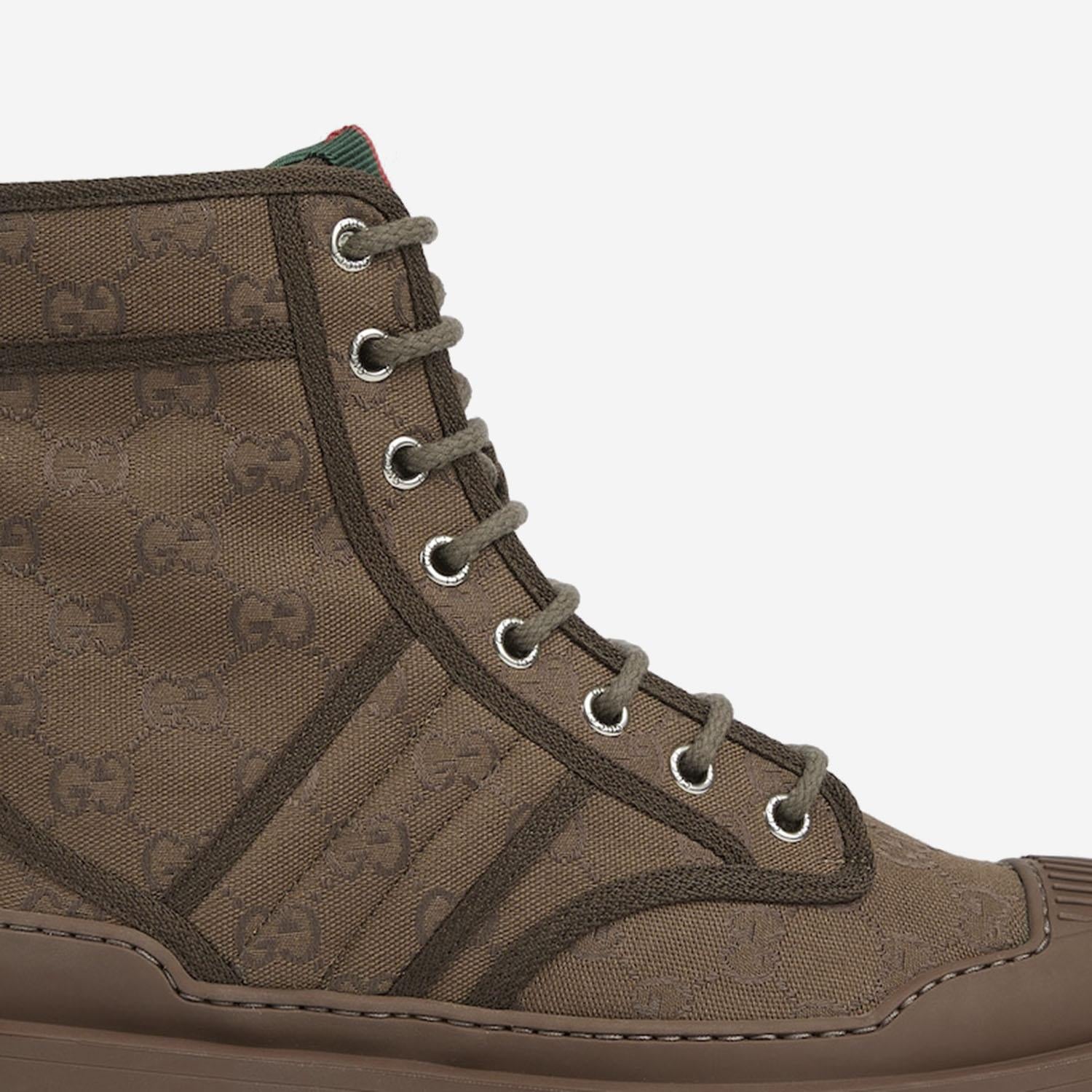 STIVALE CON SUOLA CARRARMATO 847717 FAD7I2846 GUCCI 