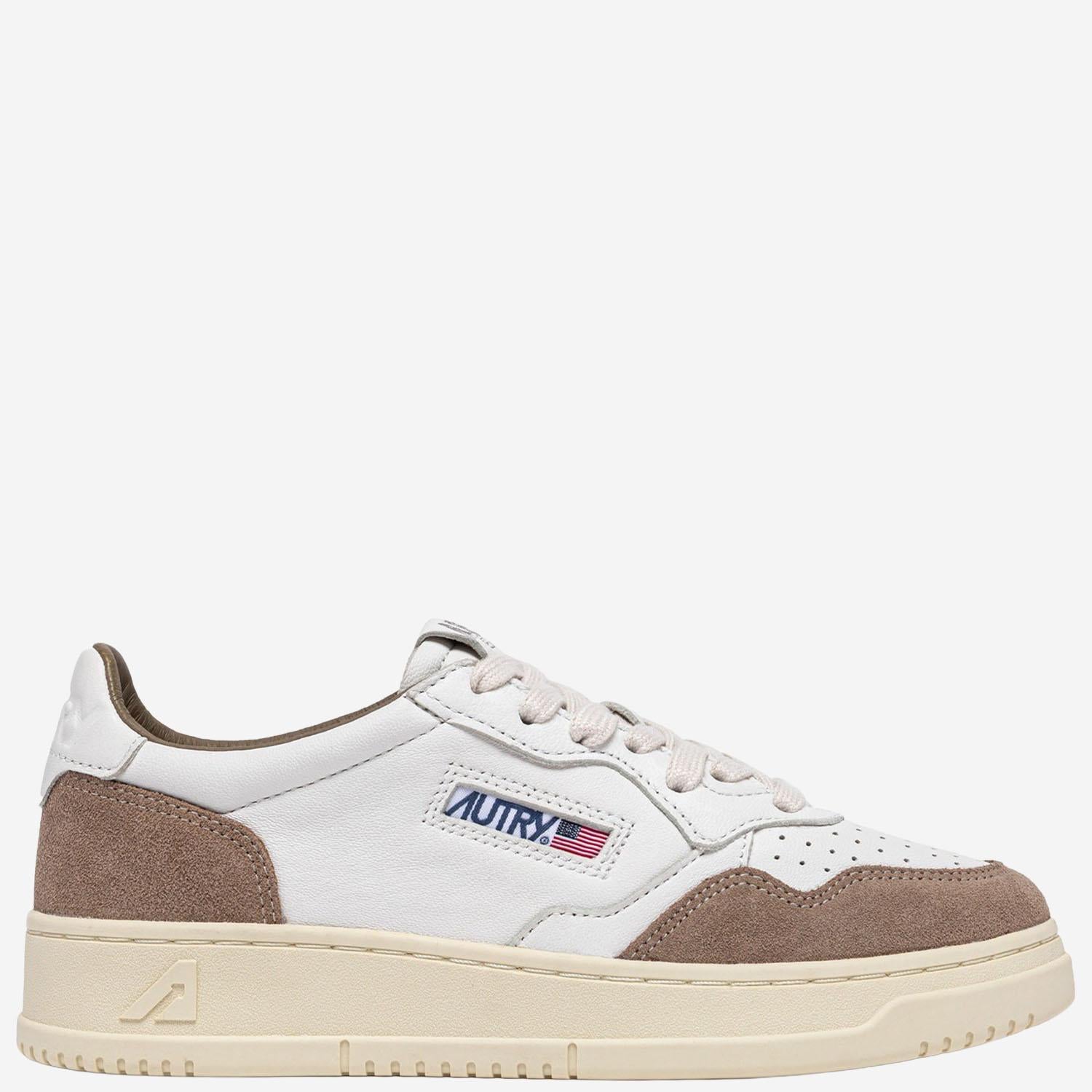 SNEAKERS MEDALIST LOW IN PELLE AULMFT02 SOFLEASUEWHTANTIL AUTRY 