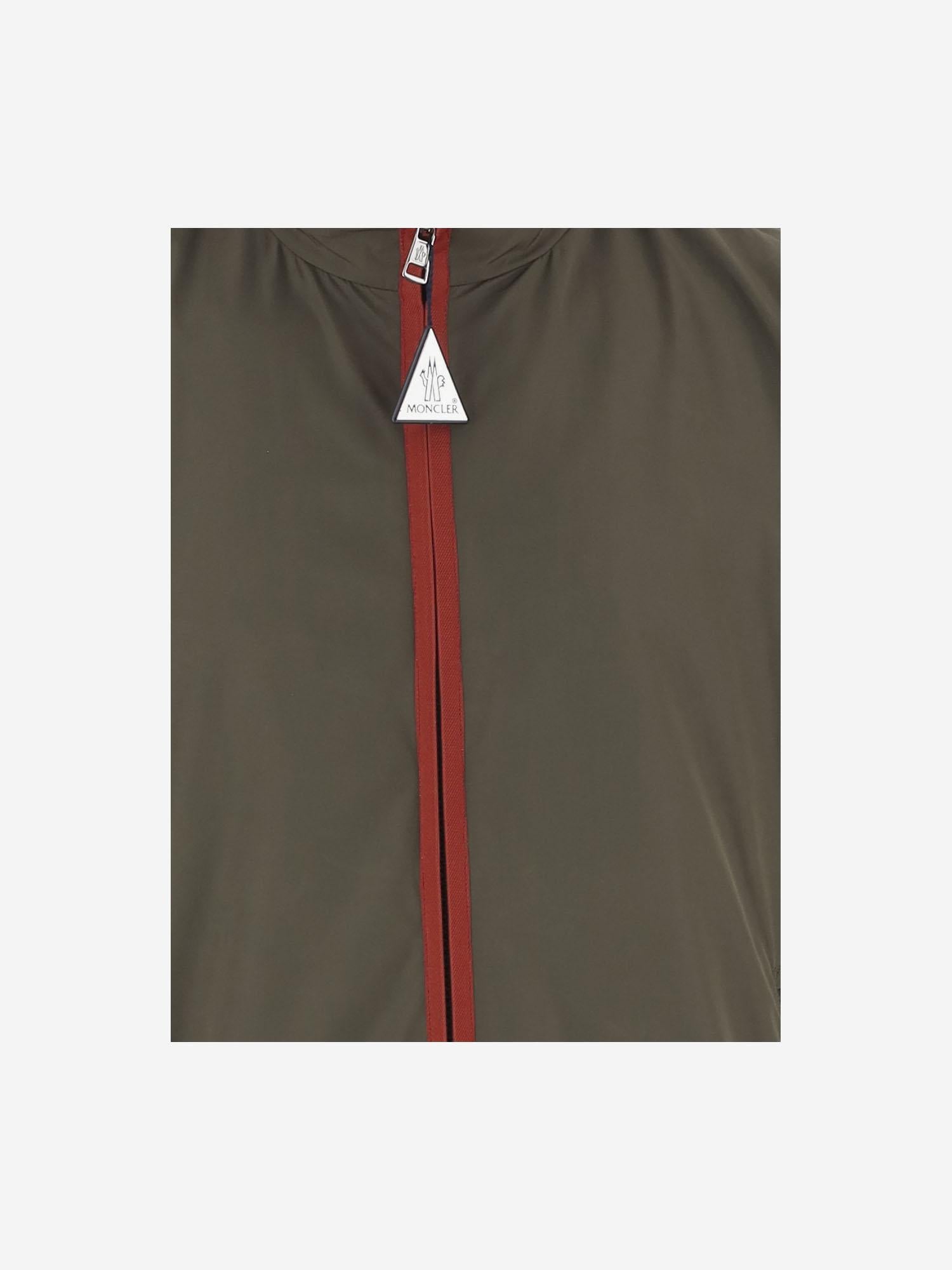 GIACCA SAYAN IN TESSUTO TECNICO CON LOGO 1A00110 59876825 MONCLER 