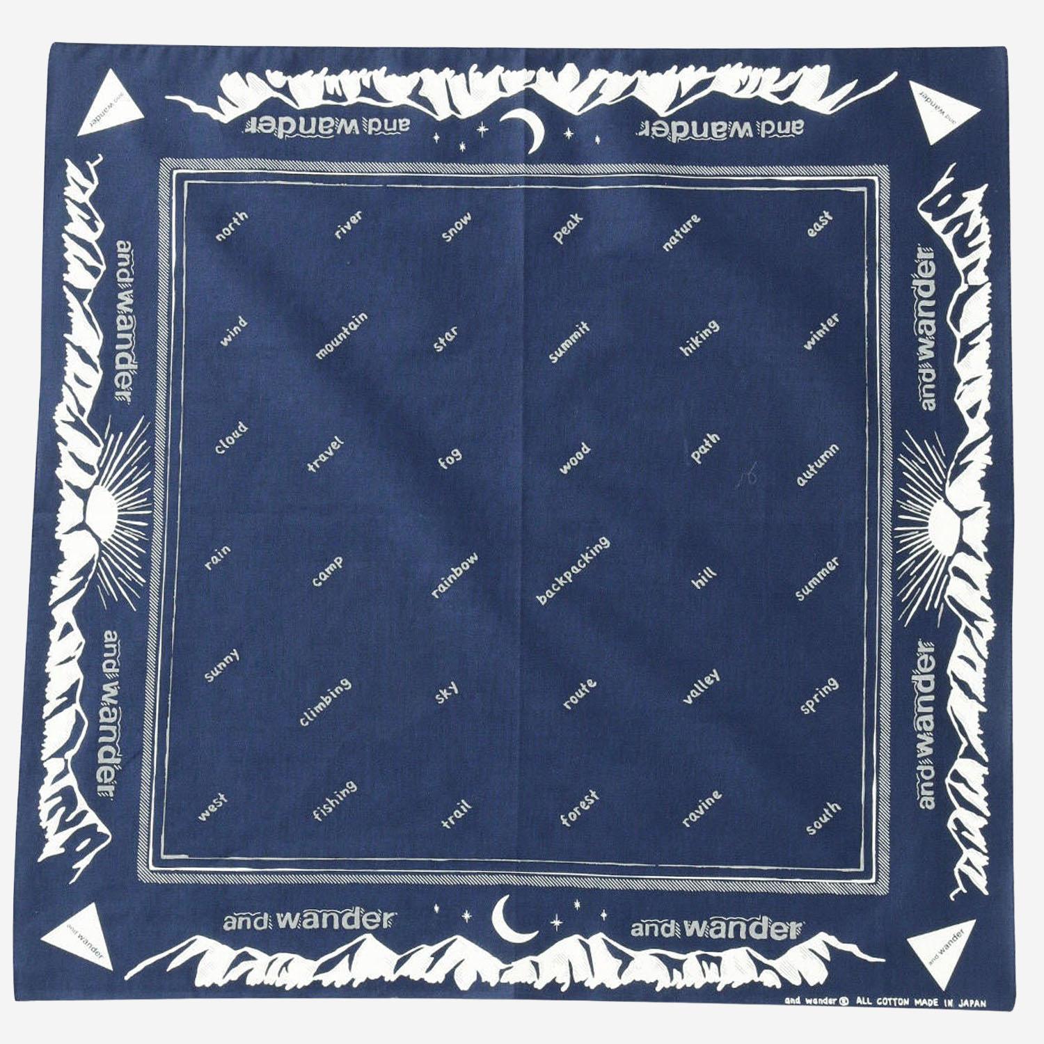 BANDANA IN COTONE CON STAMPA GRAFICA 5745987264 120 AND WANDER 