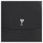 CAPPELLO BUCKET IN NYLON CON LOGO UHA671PA0035 020 AMI 