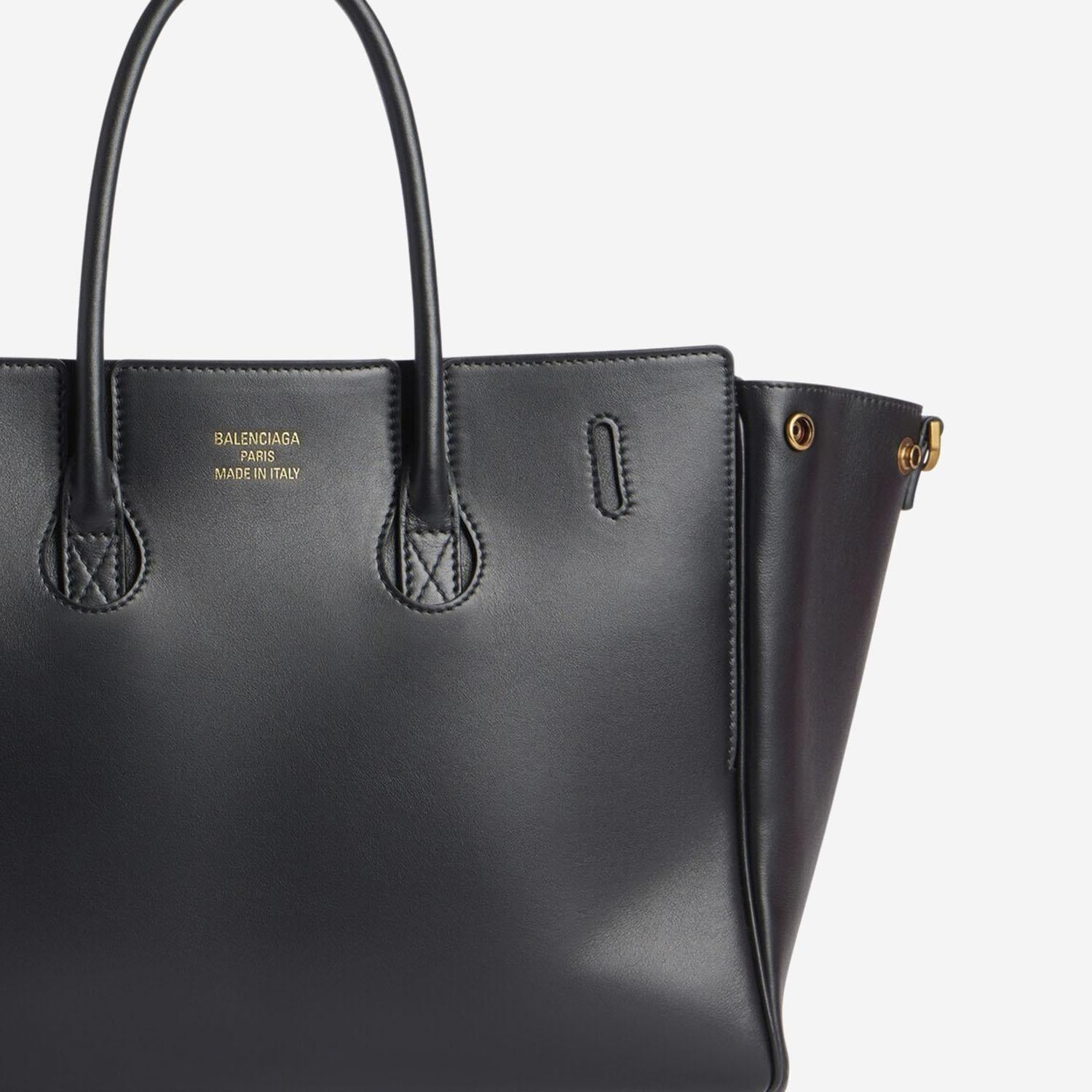 BALENCIAGA 8357322ABAV1000