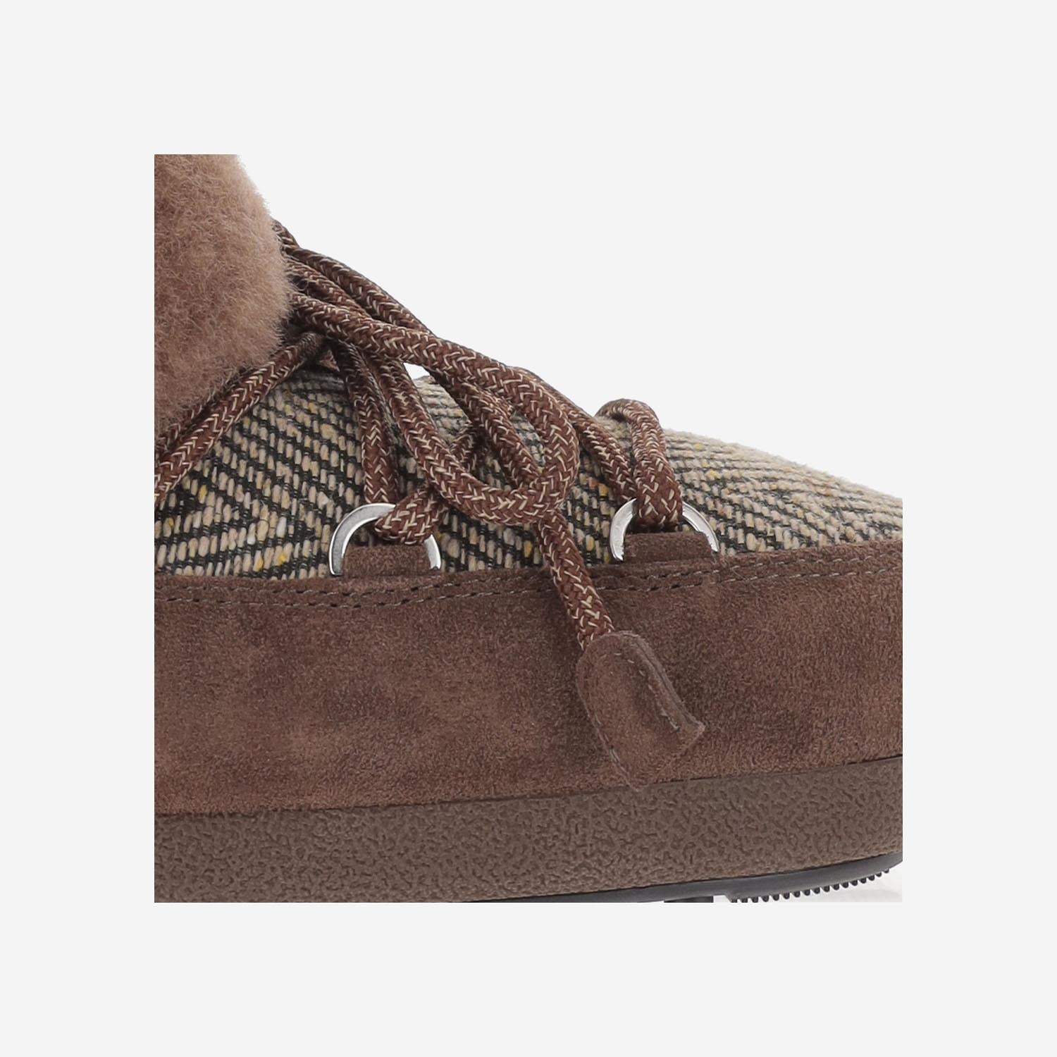 MULES EVX CHALET 1470120 M062 MOON BOOT X GUEST IN RESIDENCE 