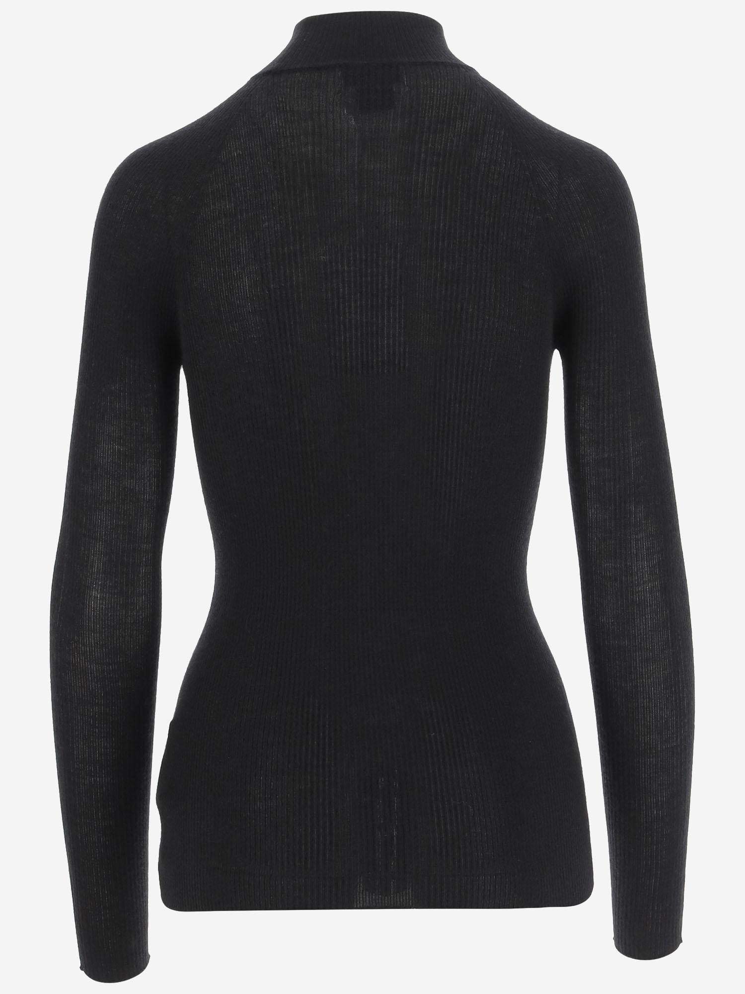 MAGLIA IN CASHMERE E SETA A COSTE W25613 0900 SASUPHI 