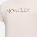 T-SHIRT IN COTONE CON LOGO 8C0000989AT9 050 MONCLER ENFANTS 