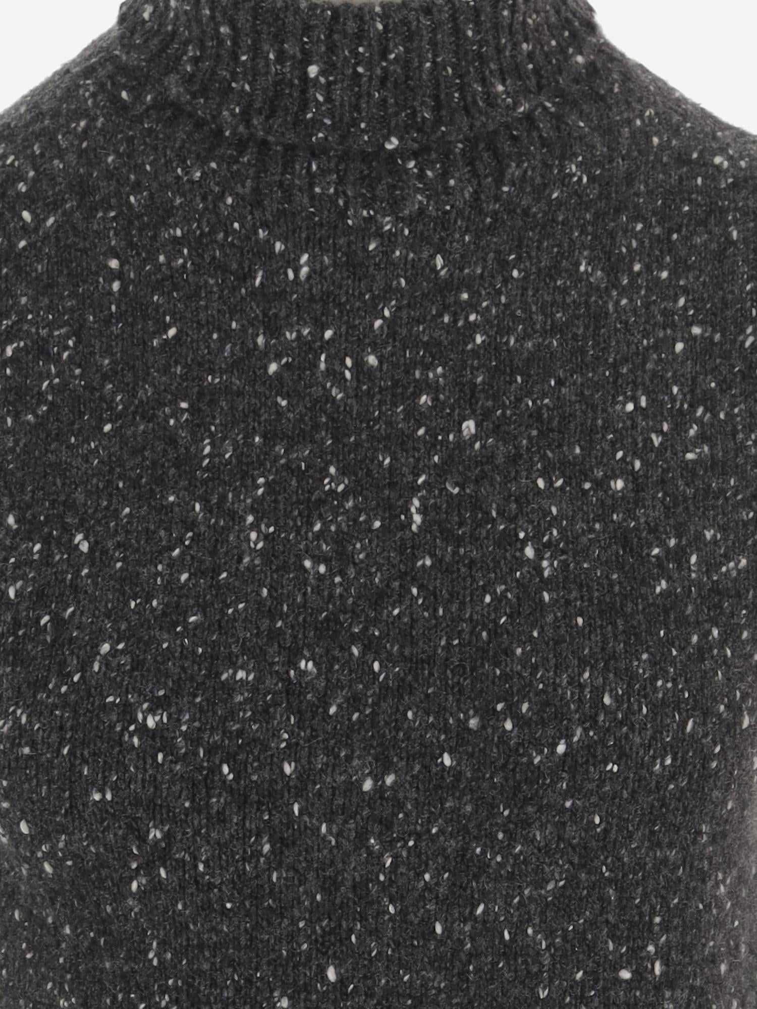 TOP MERILAS IN CASHMERE 10619Y632 CCM THE ROW 