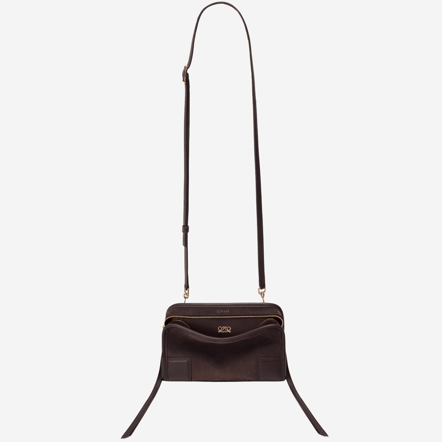 BORSA AMAZONA 180 MINI IN PELLE SCAMOSCIATA A039AS4X13 0018 LOEWE 