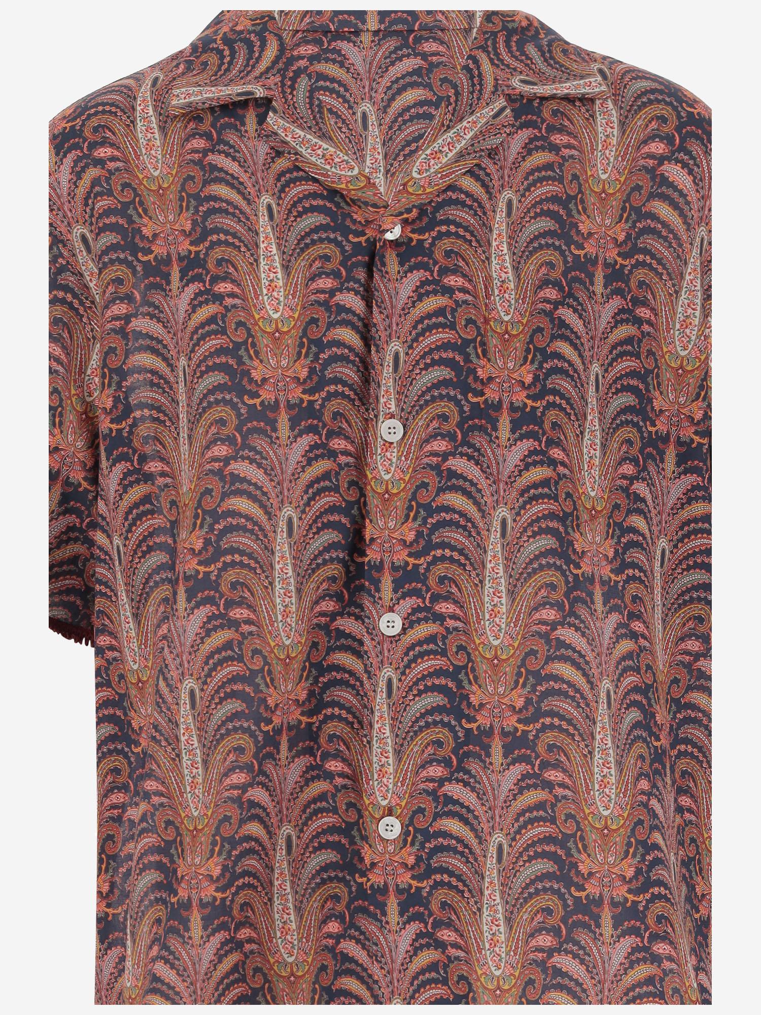 Camicia in cotone con stampa grafica 6V0AA111ATM BC1 VALENTINO 