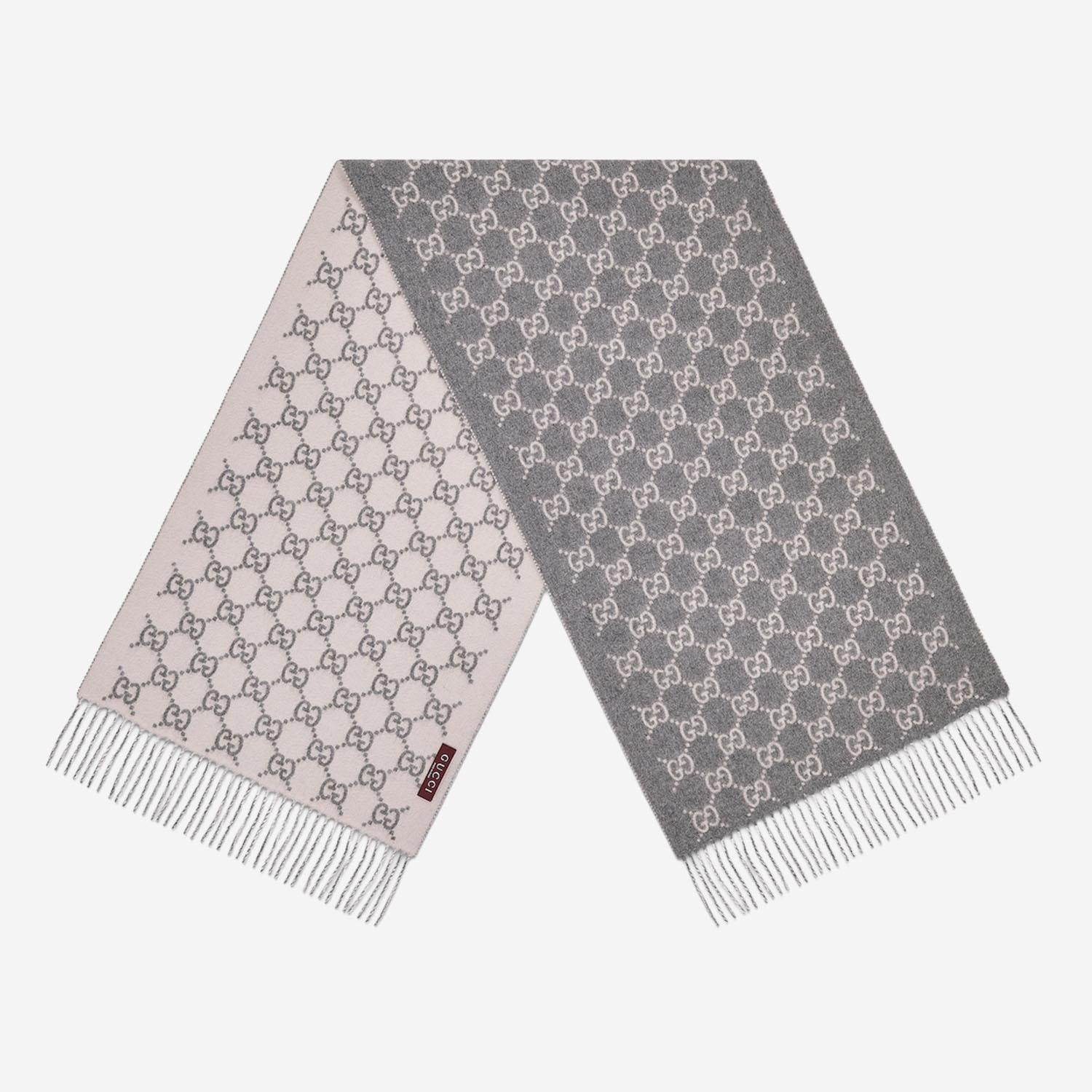 SCIARPA GG IN CASHMERE 812317 3GAC01672 GUCCI 