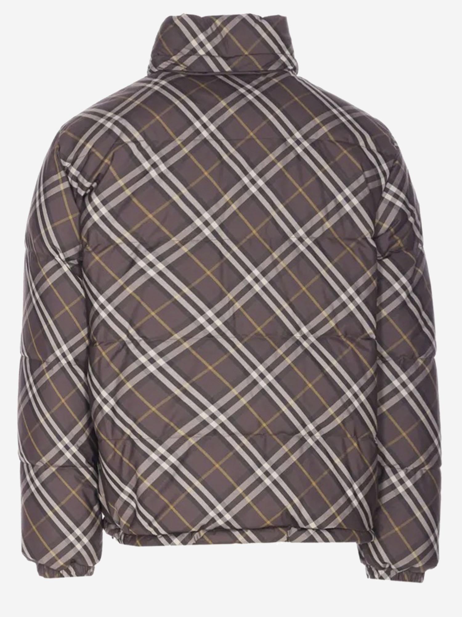 PIUMINO REVERSIBILE IN NYLON CON MOTIVO CHECK 8115565 TRUFFLE IP CHECK BURBERRY 