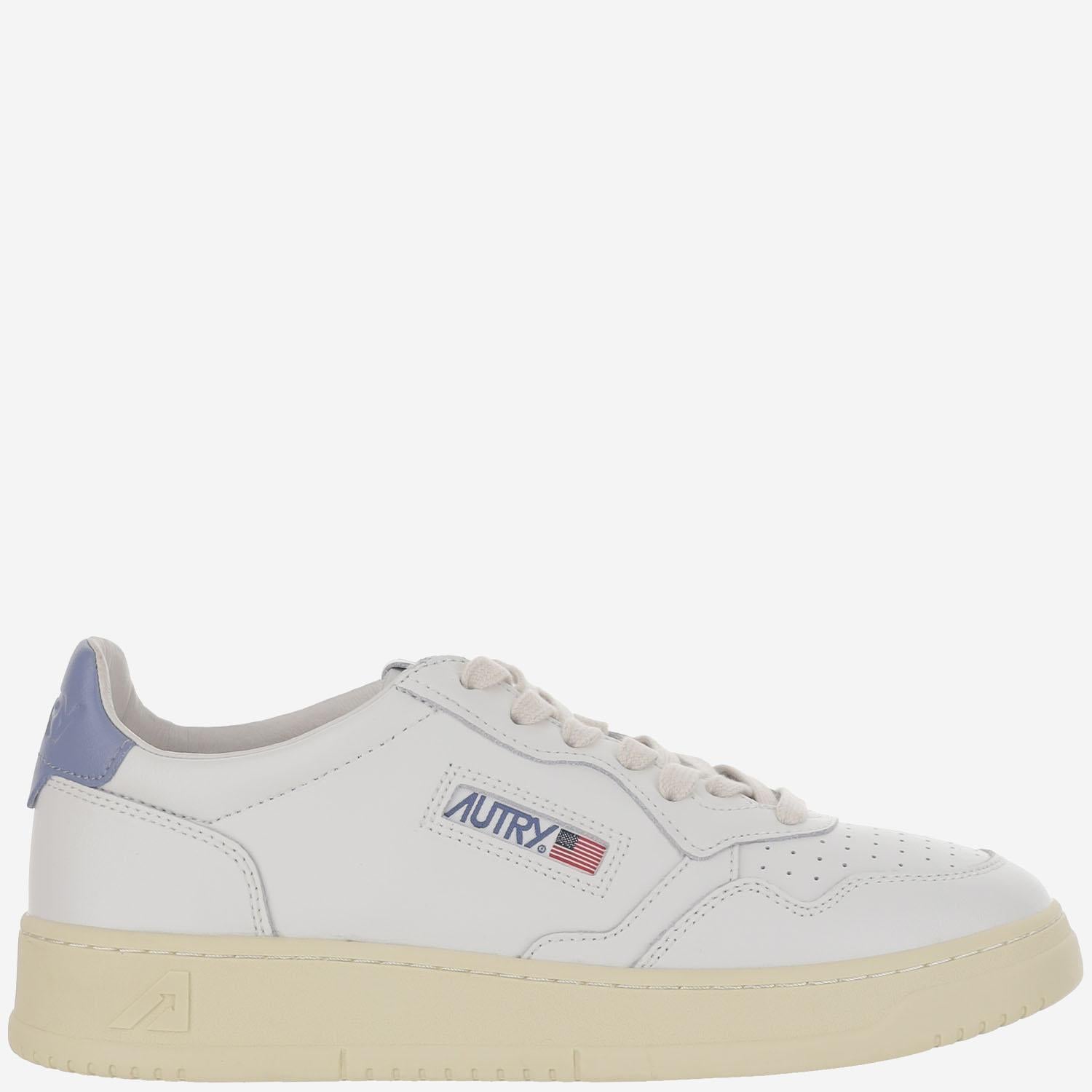 SNEAKERS LOW MEDALIST IN PELLE AULMLL89 WHTTEMPEST AUTRY 