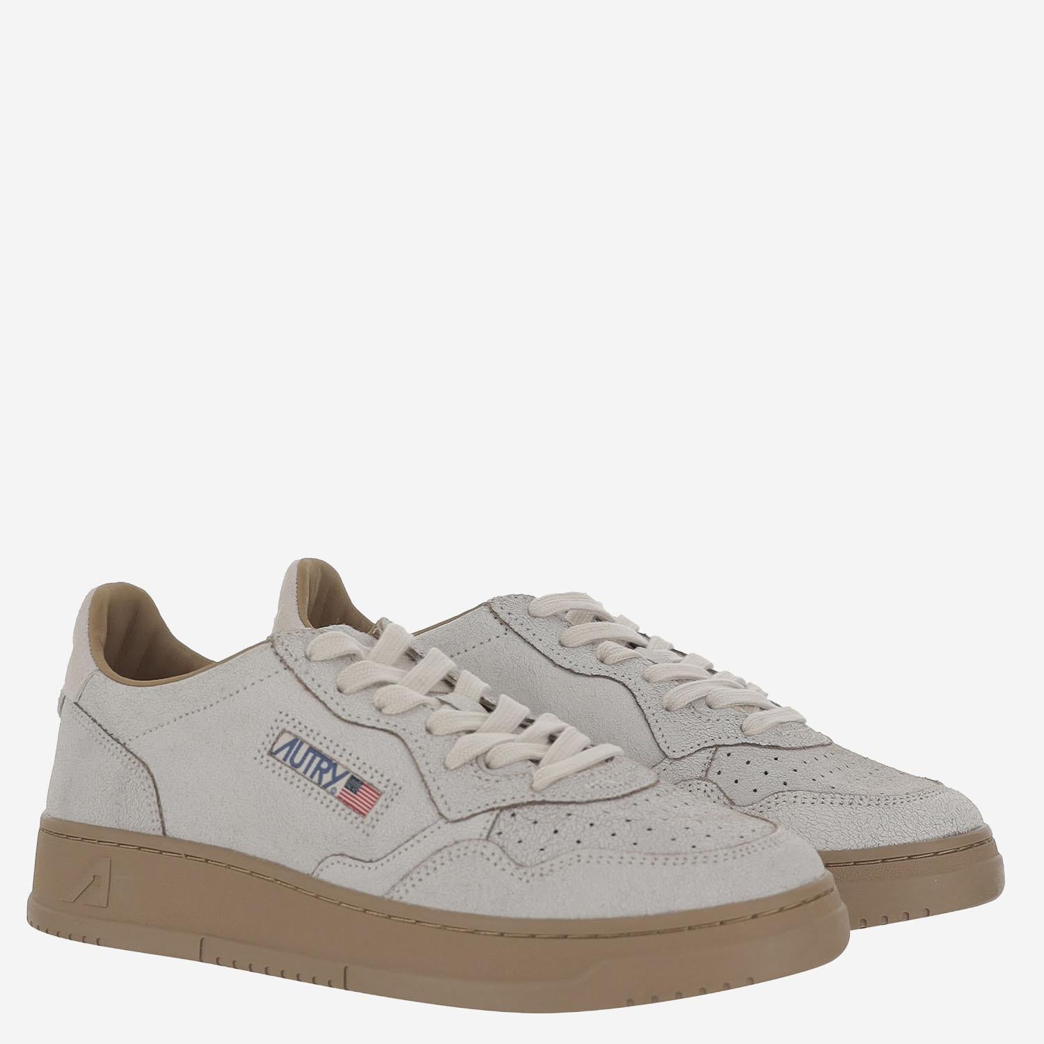 SNEAKERS LOW MEDALIST AULMRA02 WHTTOBACCO AUTRY 