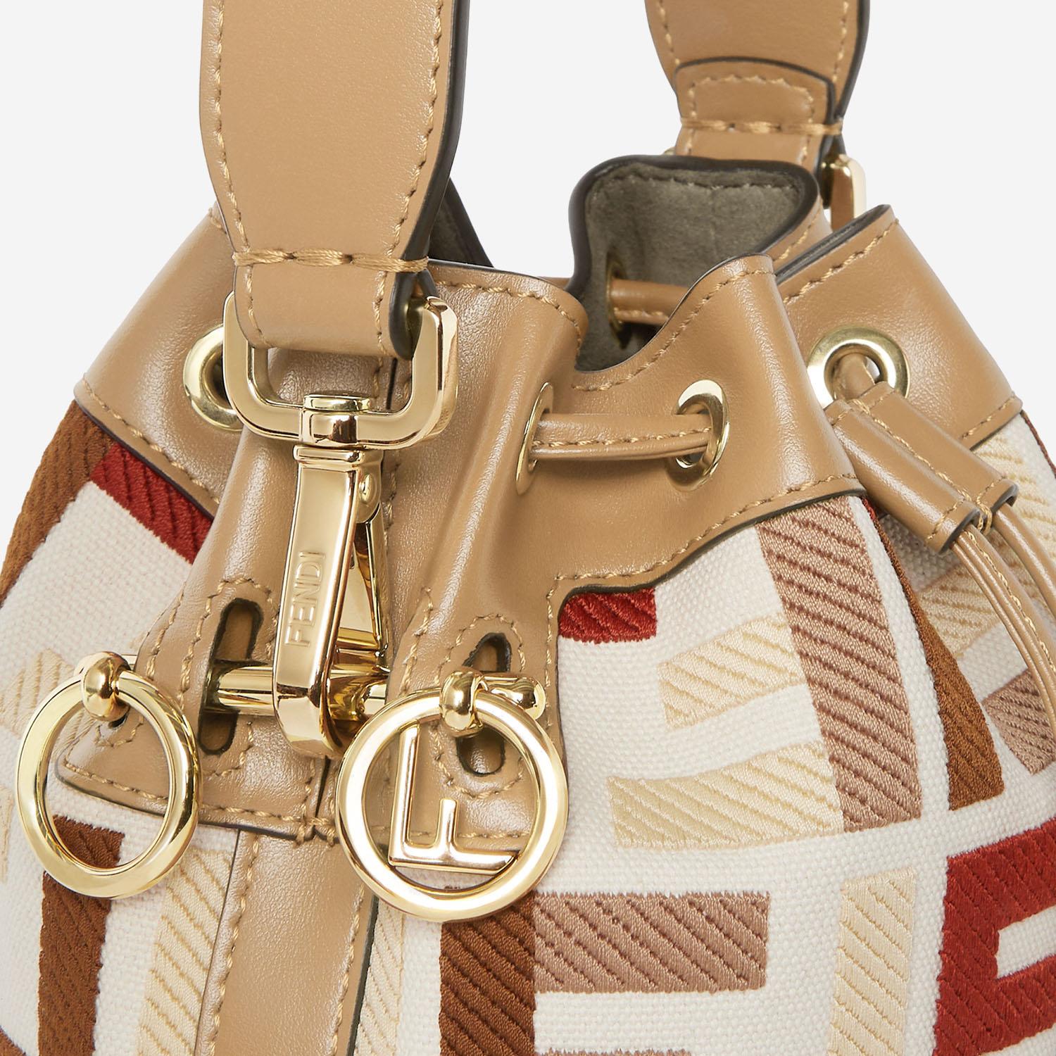 Borsa Mon Tresor 8BS093 AYDFF1TVK FENDI 