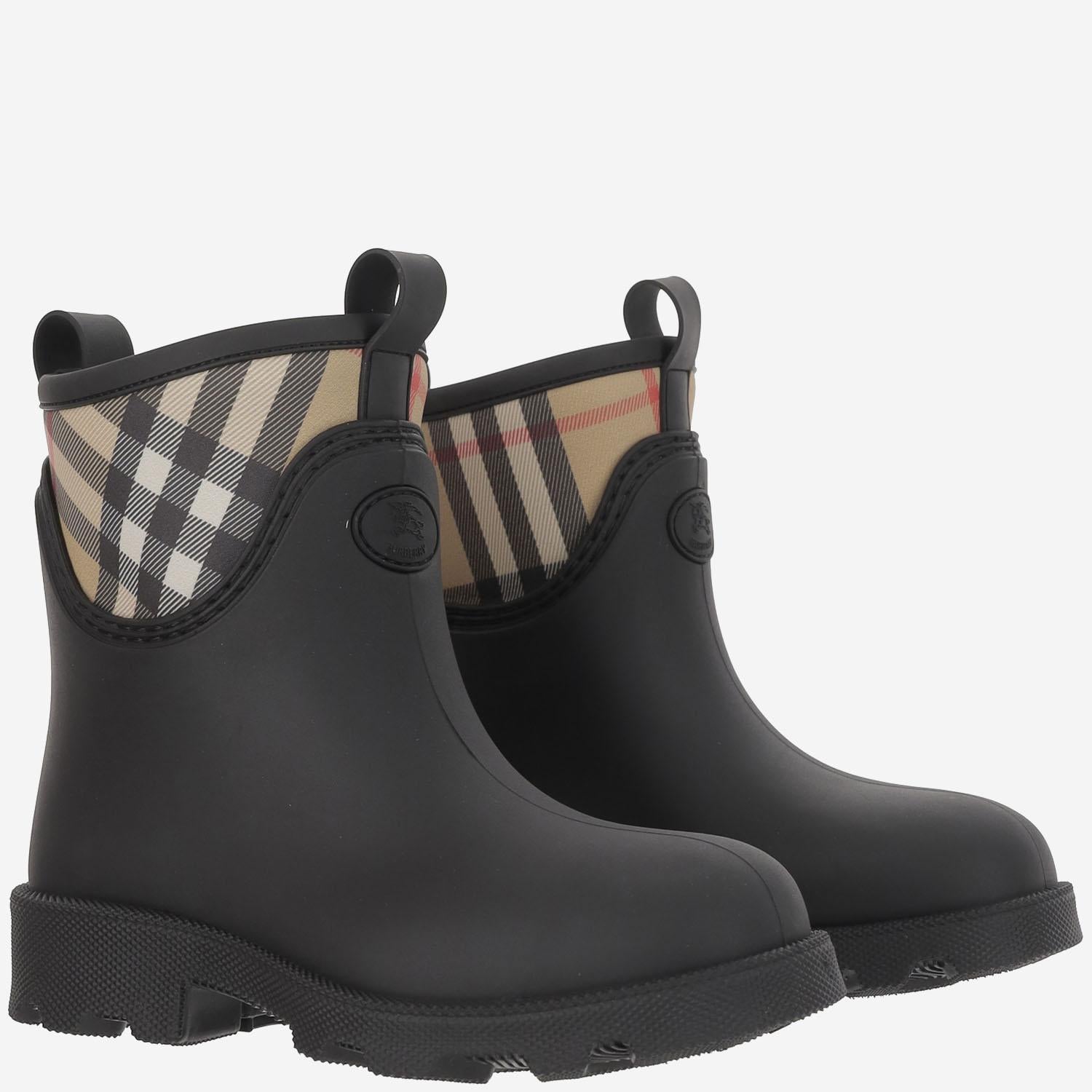Stivaletti Marsh Stamp 8111712 BLACK BURBERRY 